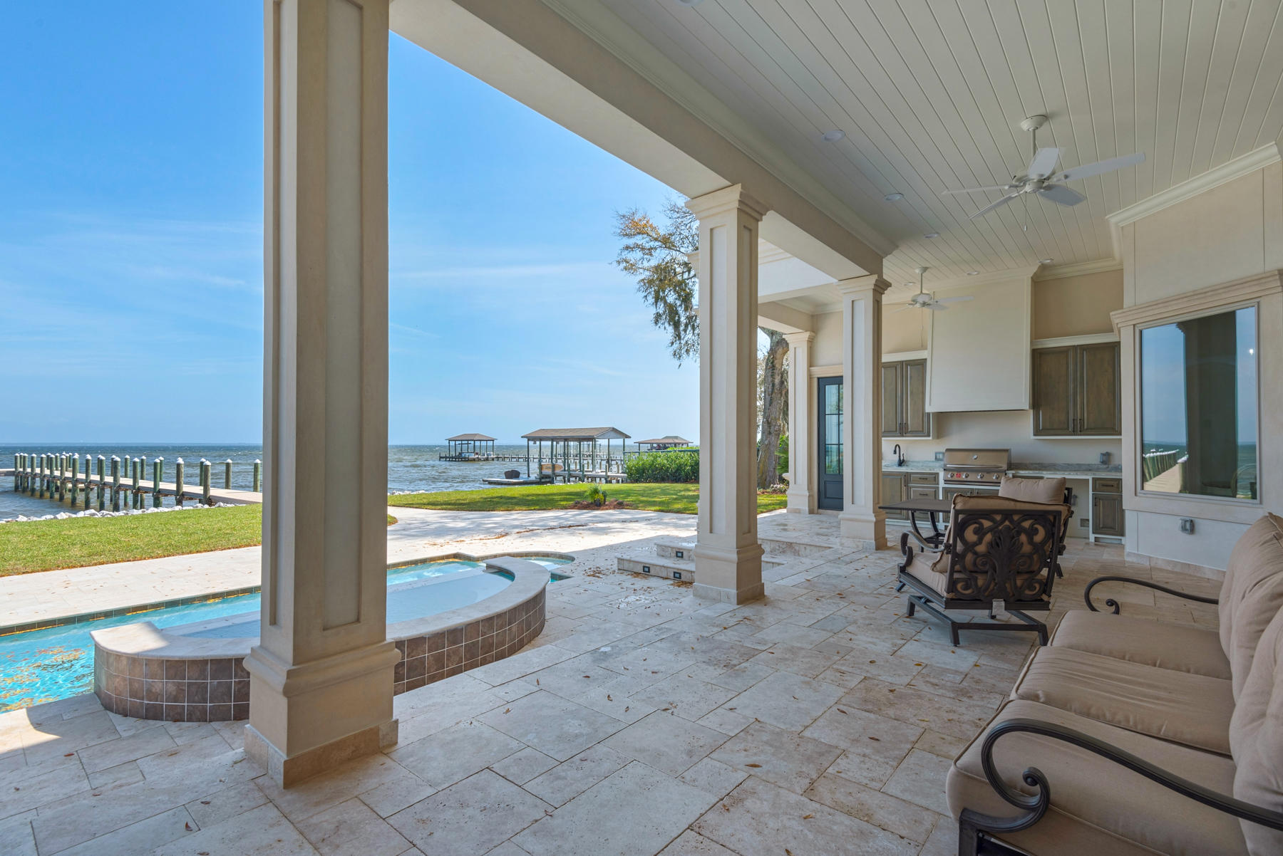 Cobbs Point - Residential