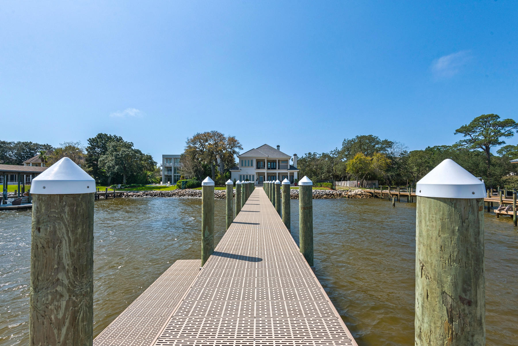 Cobbs Point - Residential