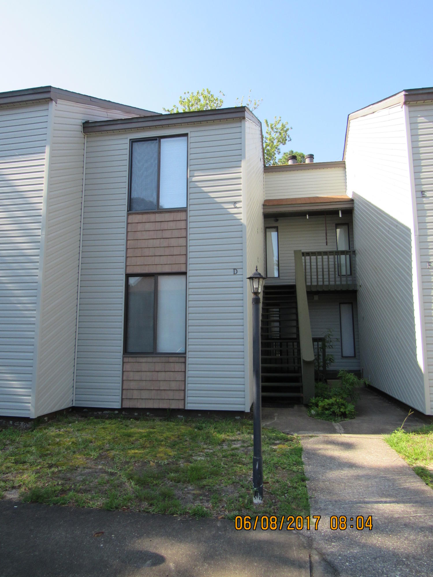 ELM PLACE CONDO - Residential Lease