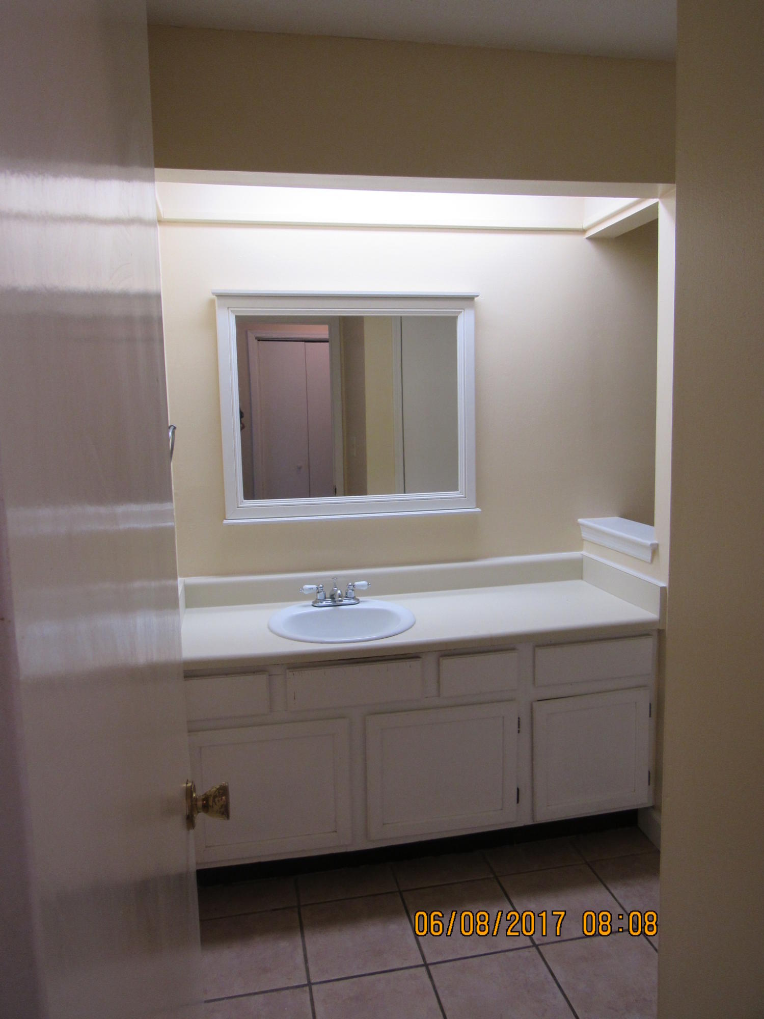 ELM PLACE CONDO - Residential Lease