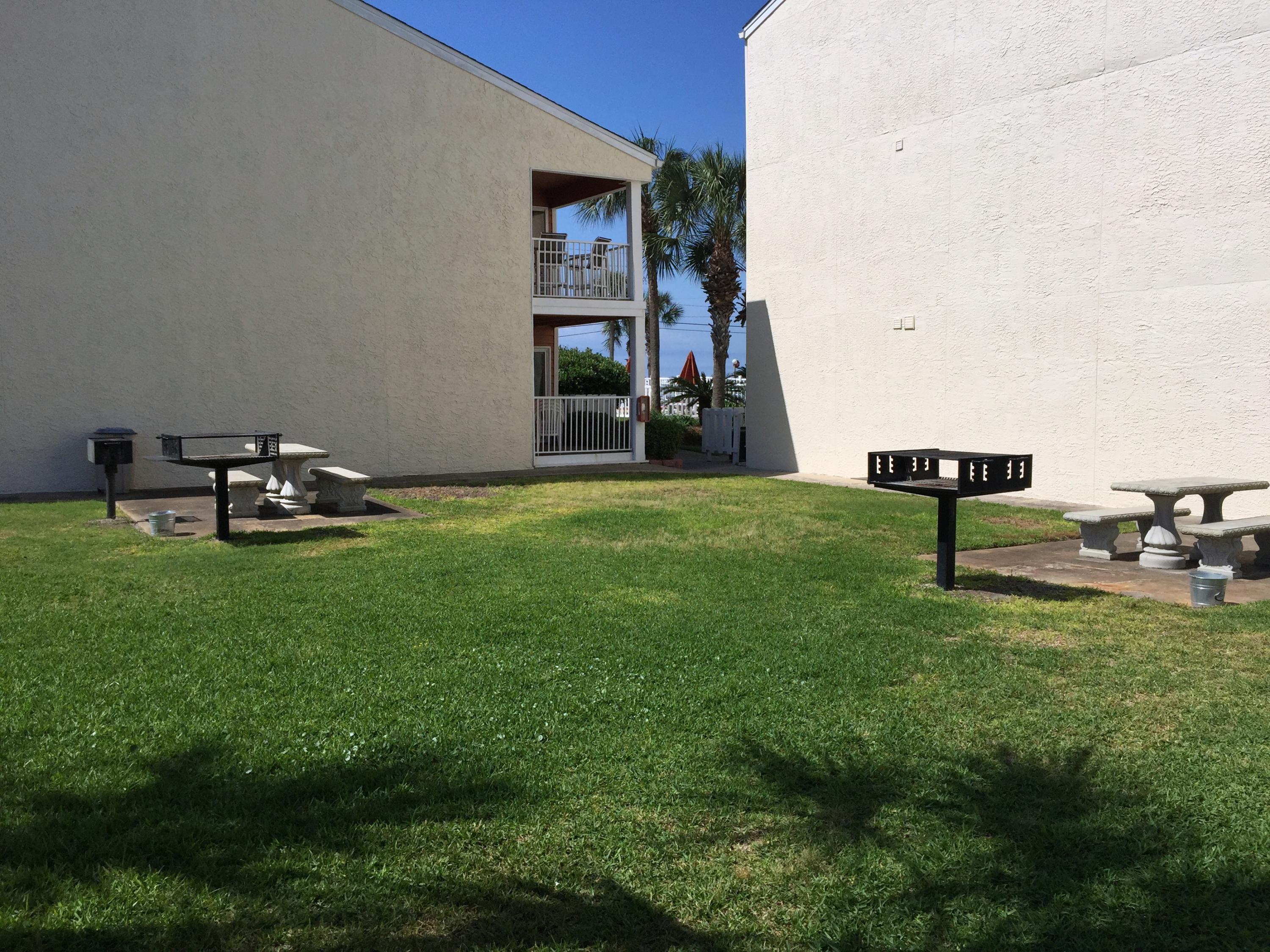 TRADEWIND CONDOS - Residential