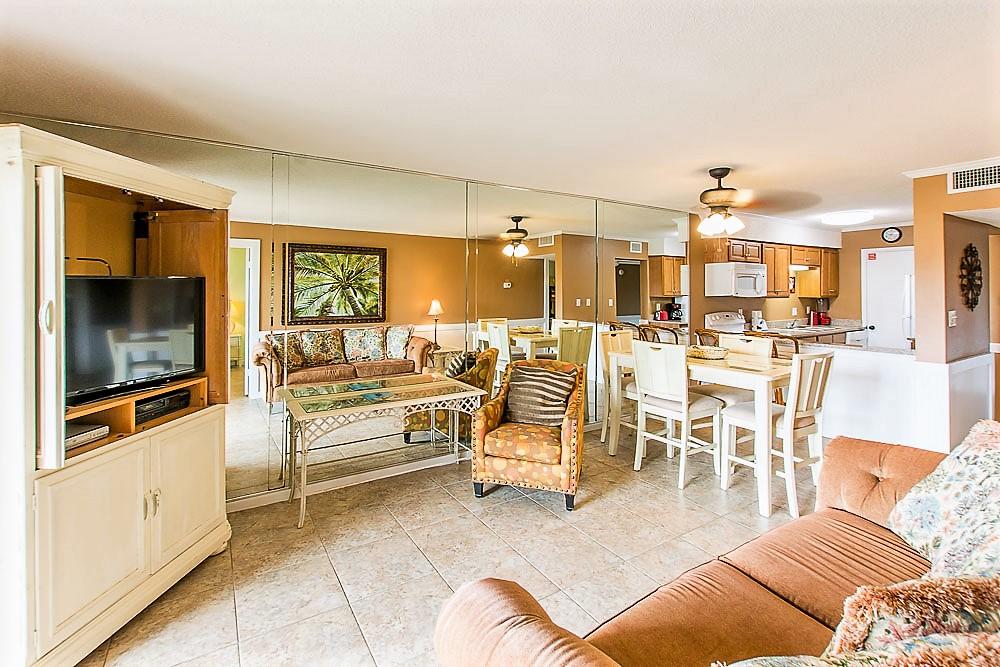 TRADEWIND CONDOS - Residential