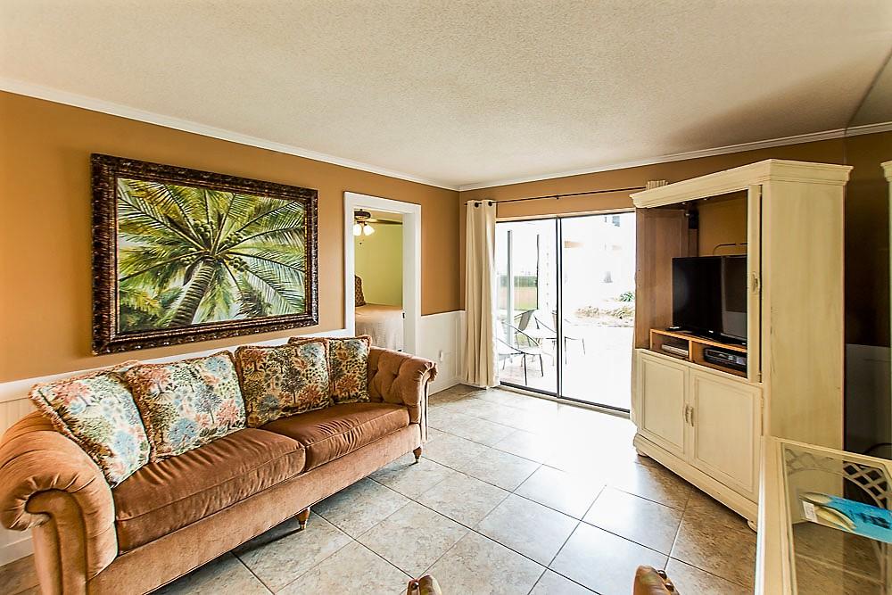 TRADEWIND CONDOS - Residential