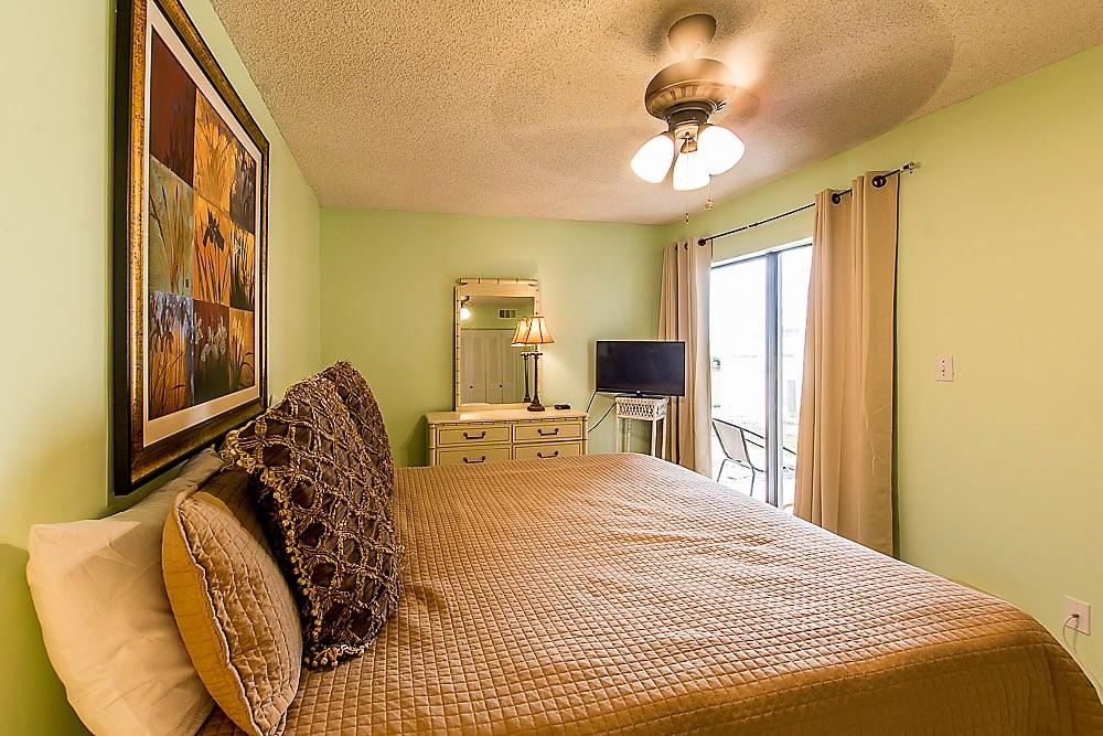 TRADEWIND CONDOS - Residential