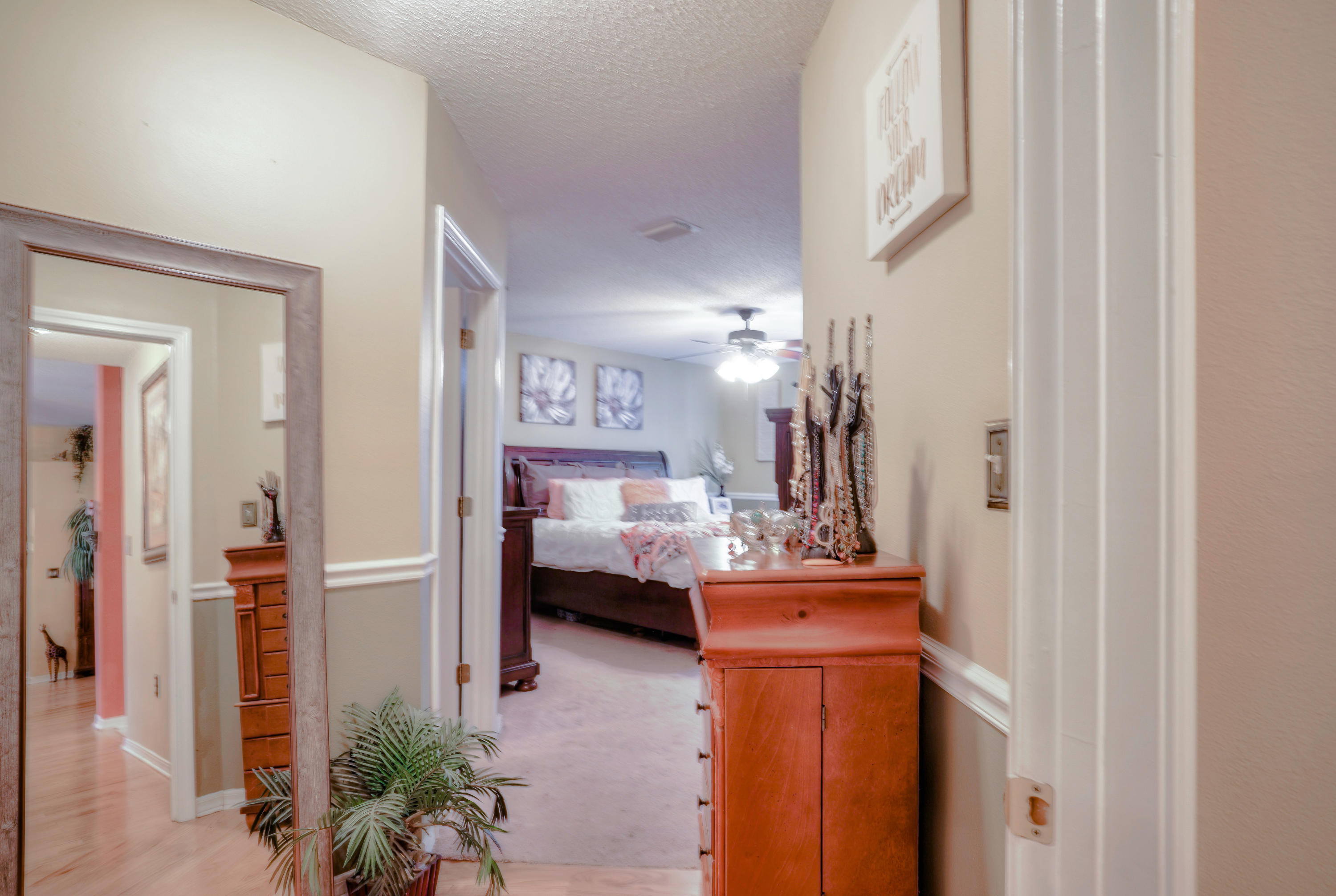 CRESTVIEW (231100.00) - Residential