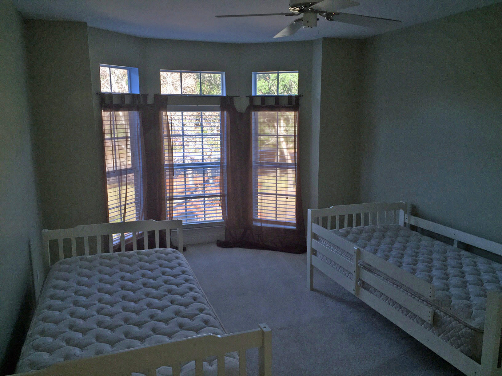 INDIAN CREEK S/D Lot 2 - Residential