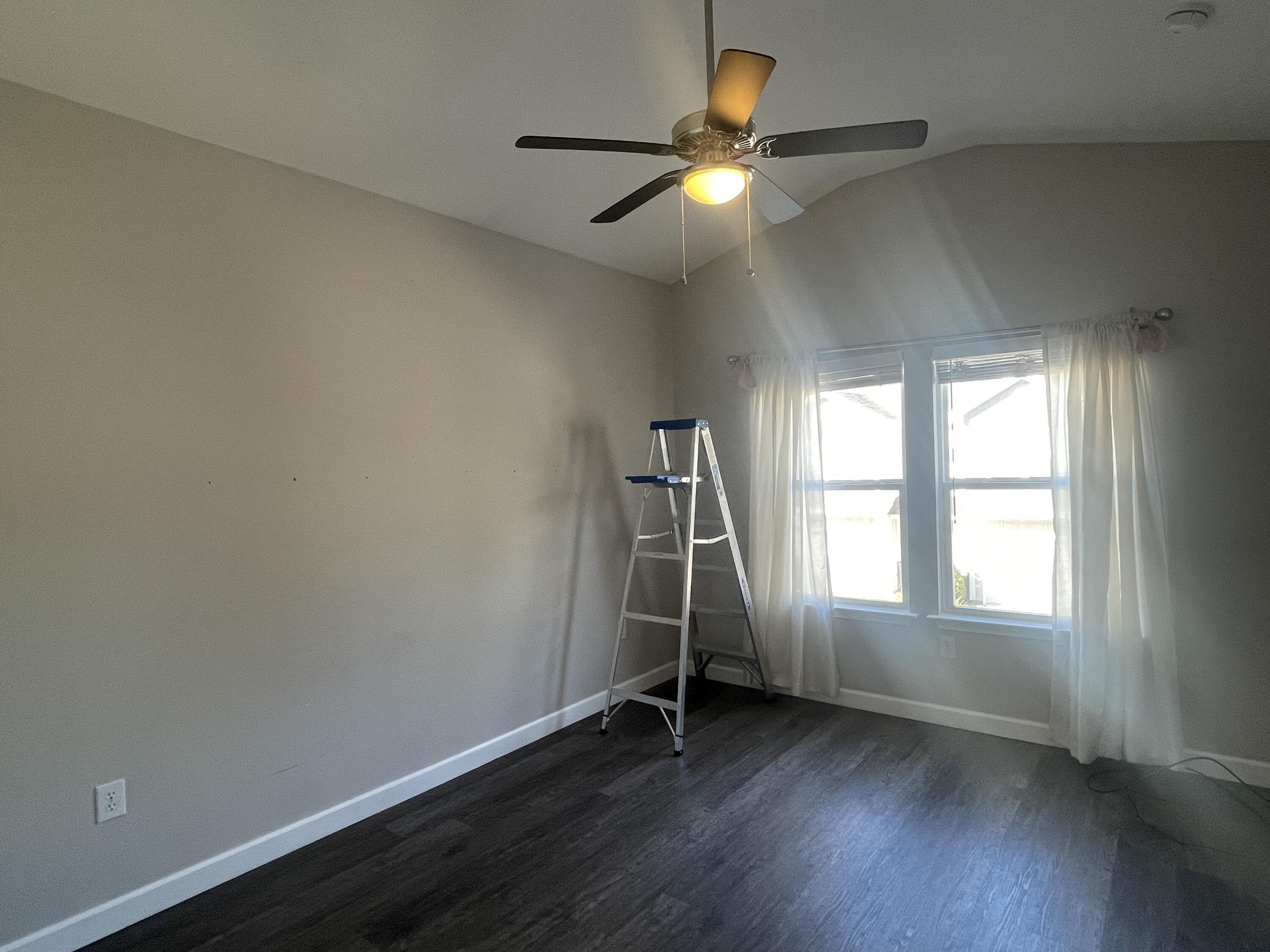 STABLE LANES - Residential Lease
