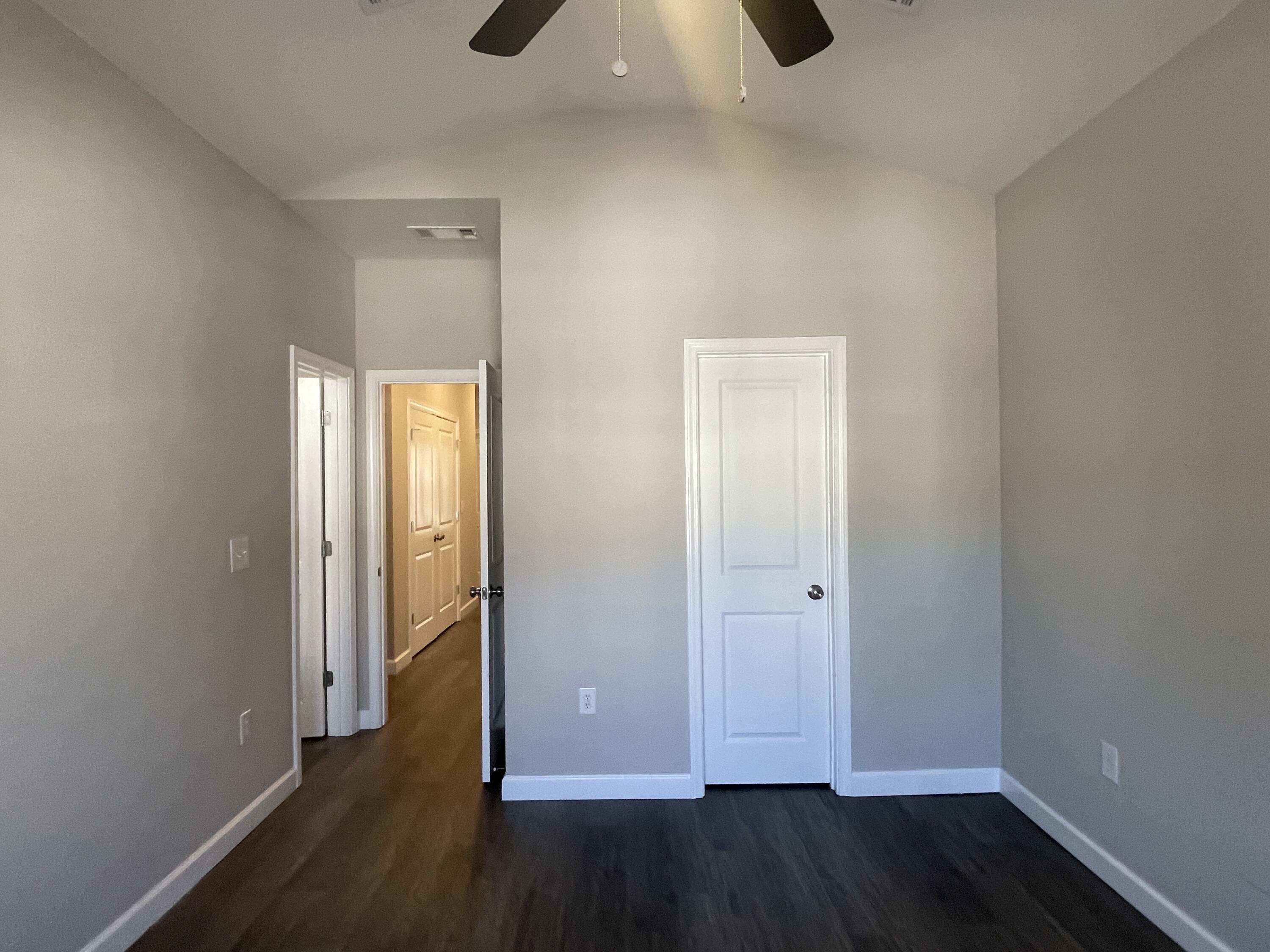 STABLE LANES - Residential Lease