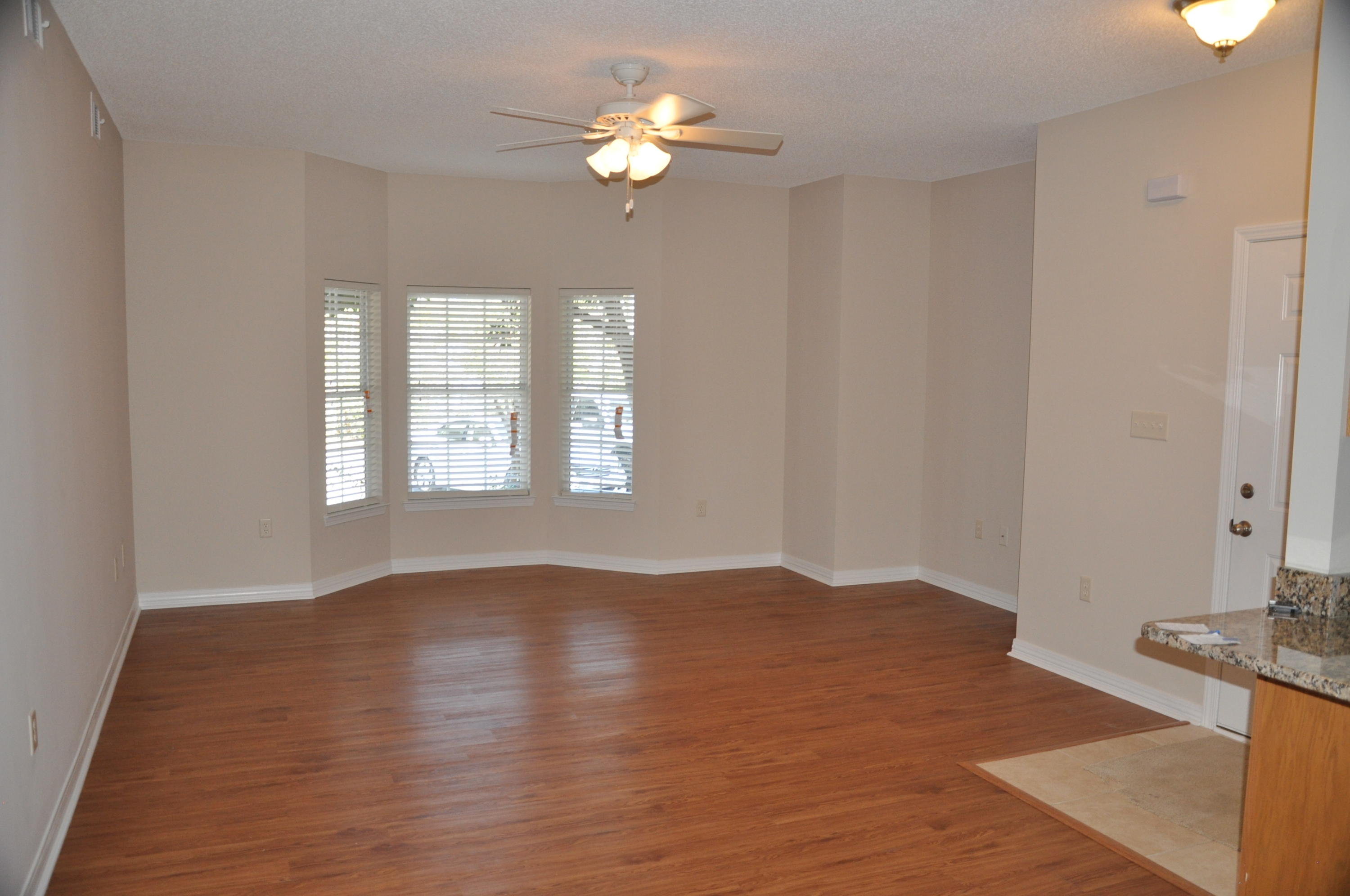 THE OAKS AT NICEVILLE condo - Residential