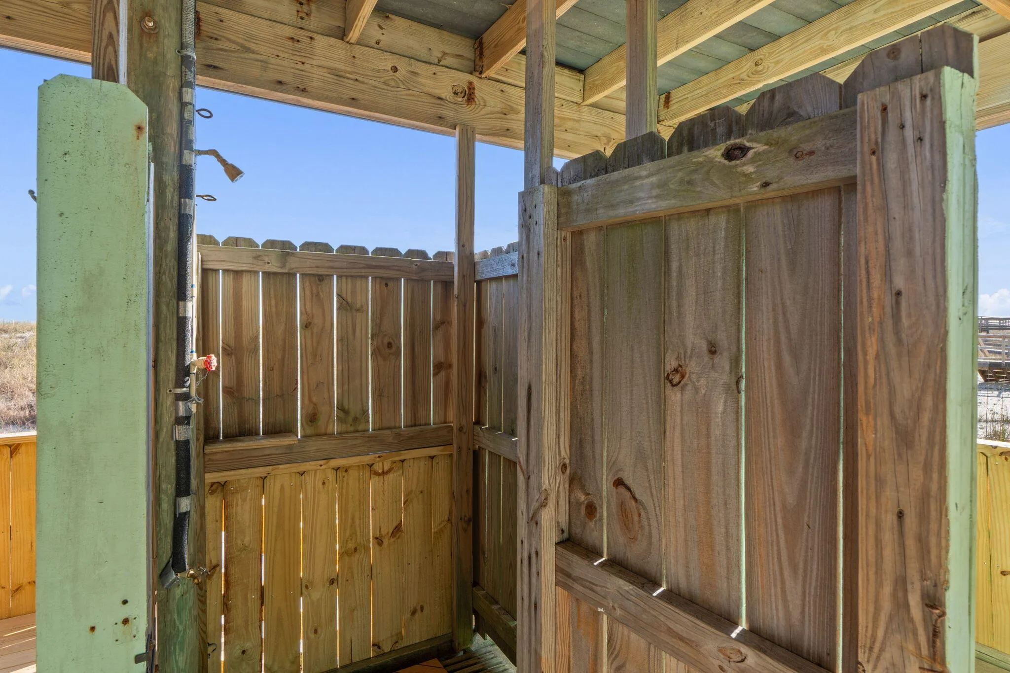 Navarre, Florida 32566, United States, 3 Bedrooms Bedrooms, ,3 BathroomsBathrooms,Residential,Active,85317