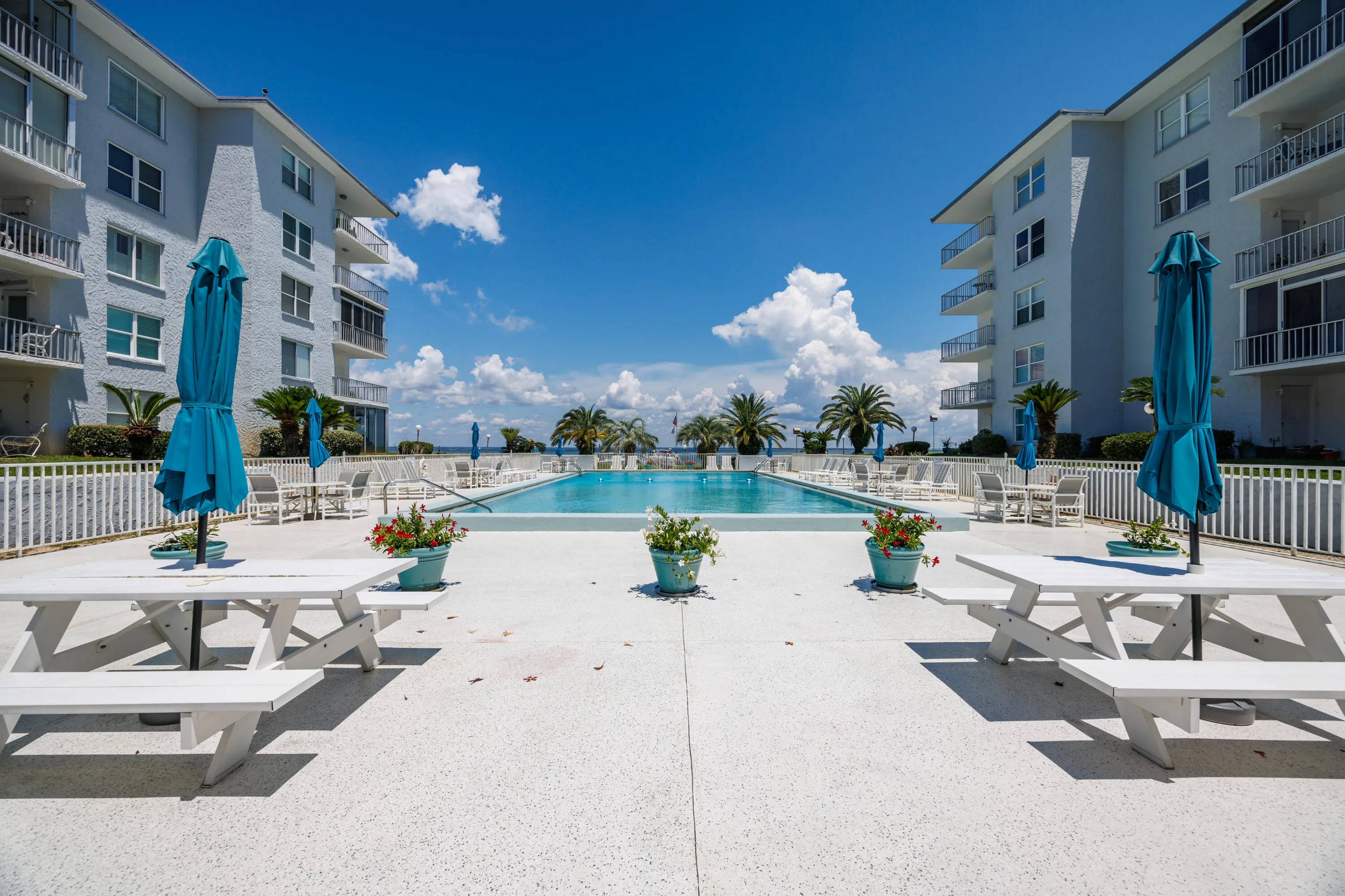 Destin, Florida 32541, United States, 2 Bedrooms Bedrooms, ,2 BathroomsBathrooms,Residential,Active,194880