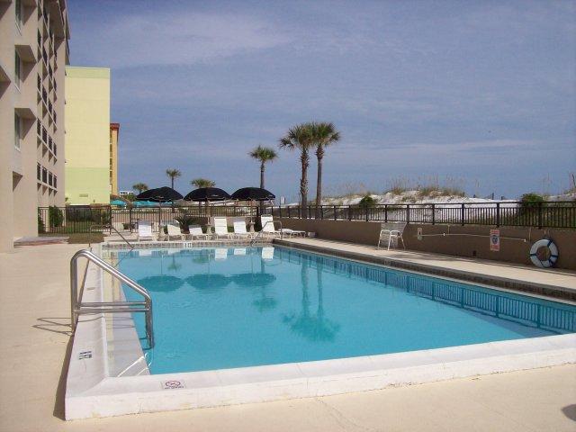 BREAKERS OF FWB PH 1 - Residential