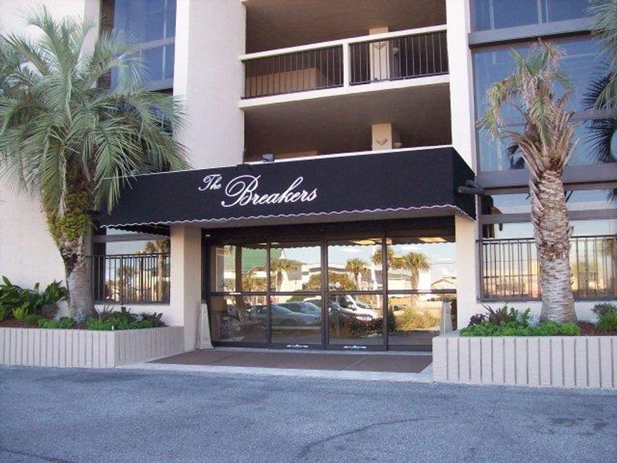 OPPORTUNITY KNOCKS! BEAUTIFUL GULF FRONT CONDOMINIUN WITH AMAZING WATERVIEWS OF THE EMERALD GREEN WATER AND SUGAR WHITE SANDY BEACHES! Spacious living area with tile flooring throughout and sliding glass doors that lead out to the tiled balcony. Dining area opens into the living area. Kitchen has granite-like counter tops with tile backsplash, recessed lighting, pantry and a breakfast bar. Master bedroom has beautiful laminate flooring and mirrored closet doors for a more spacious feeling. RENTAL INCOME FOR 2013 $29,368 AND 2014 $30,158 Breakers amenities include: 24 hour front desk check-in and reservation service, security, association room, beach chair service, 2 Gulf front pools and a kiddie pool, fitness center with sauna, lighted tennis court, BBQ and picnic area. Association