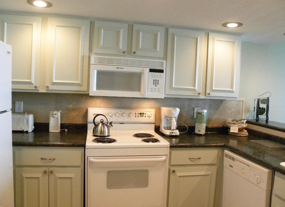 BREAKERS OF FWB PH 1 - Residential