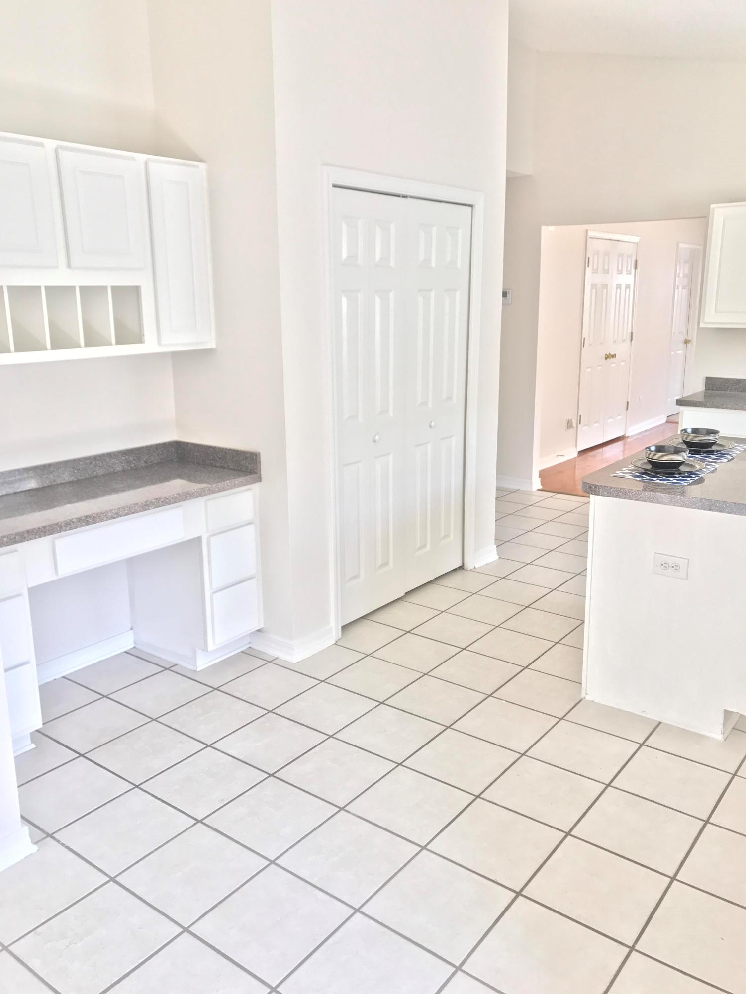 HIDDEN SHORES - Residential