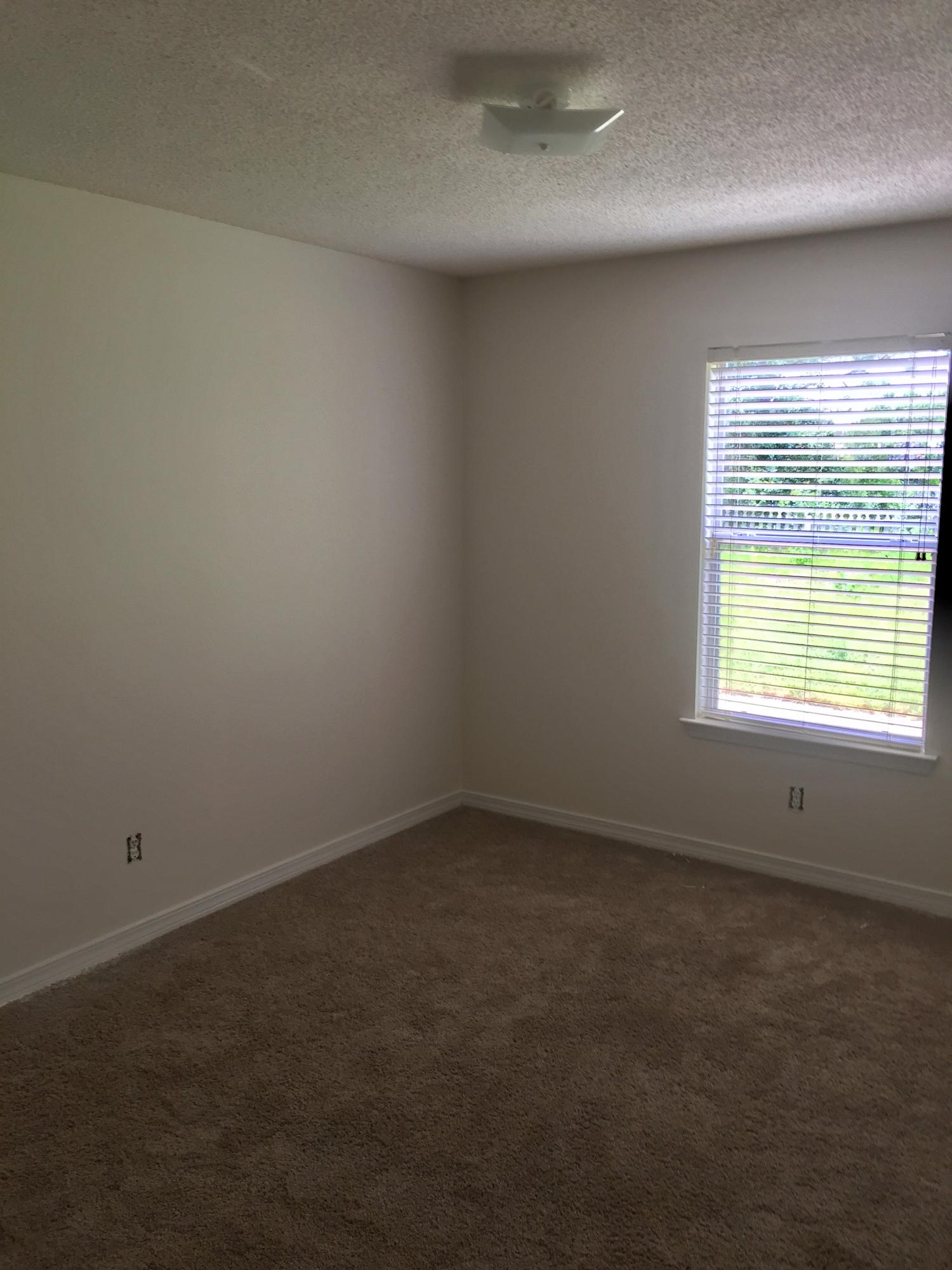 HIDDEN SHORES - Residential