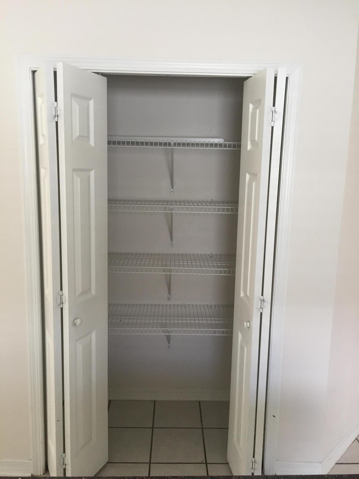 HIDDEN SHORES - Residential