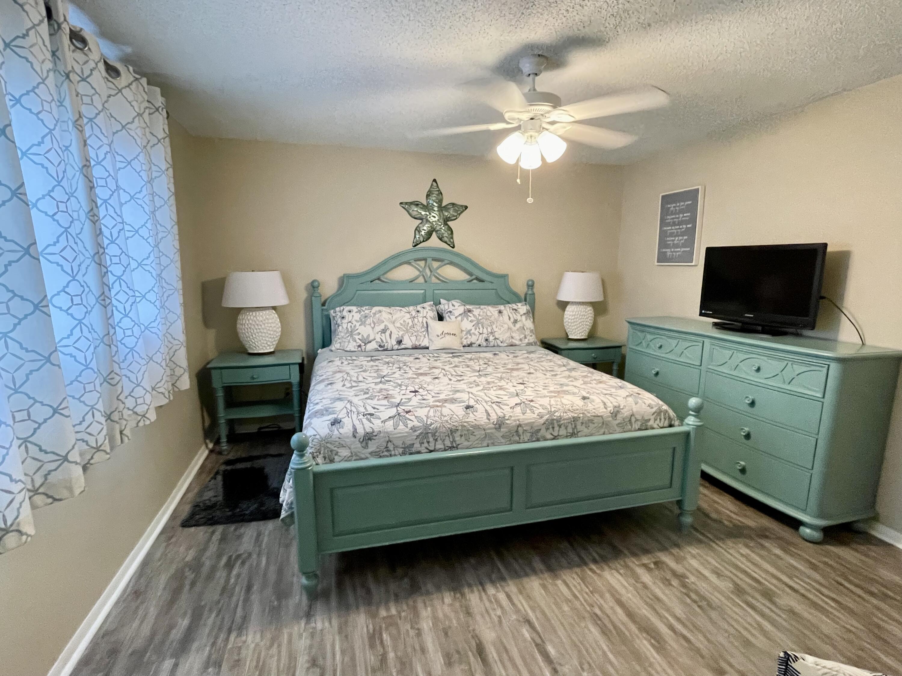 SEASCAPE CONDO GARDEN VILLA - Residential