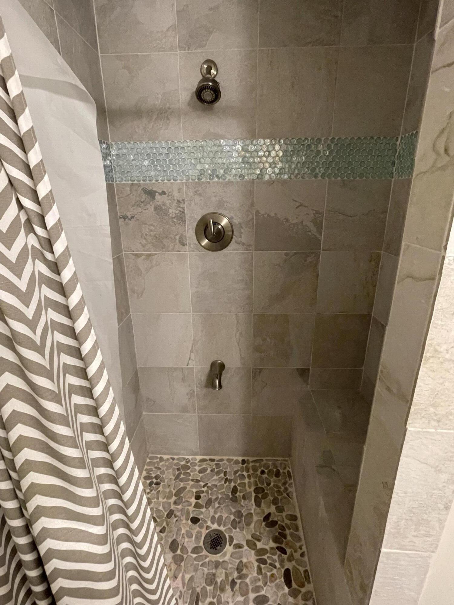 SEASCAPE CONDO GARDEN VILLA - Residential