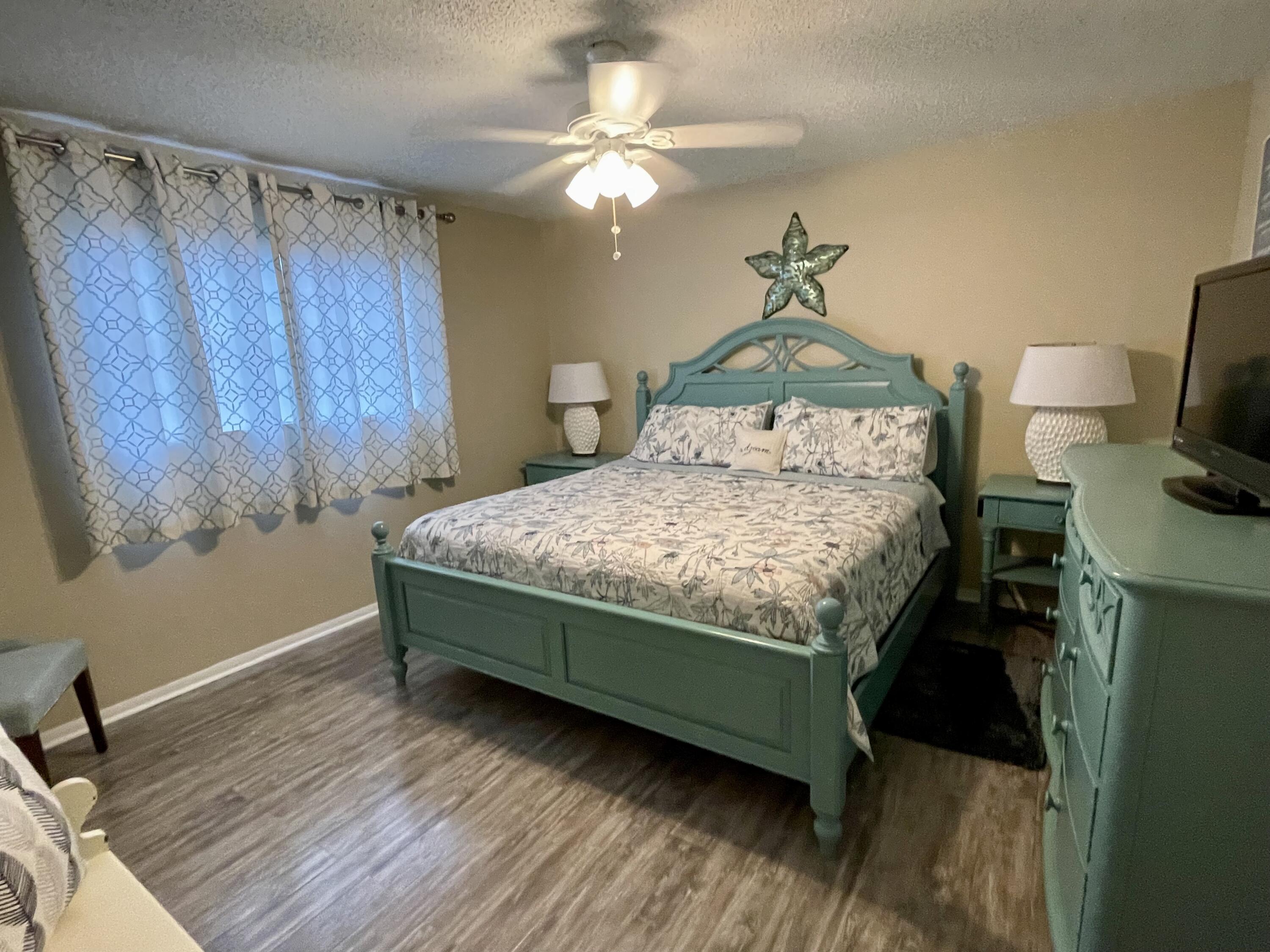 SEASCAPE CONDO GARDEN VILLA - Residential