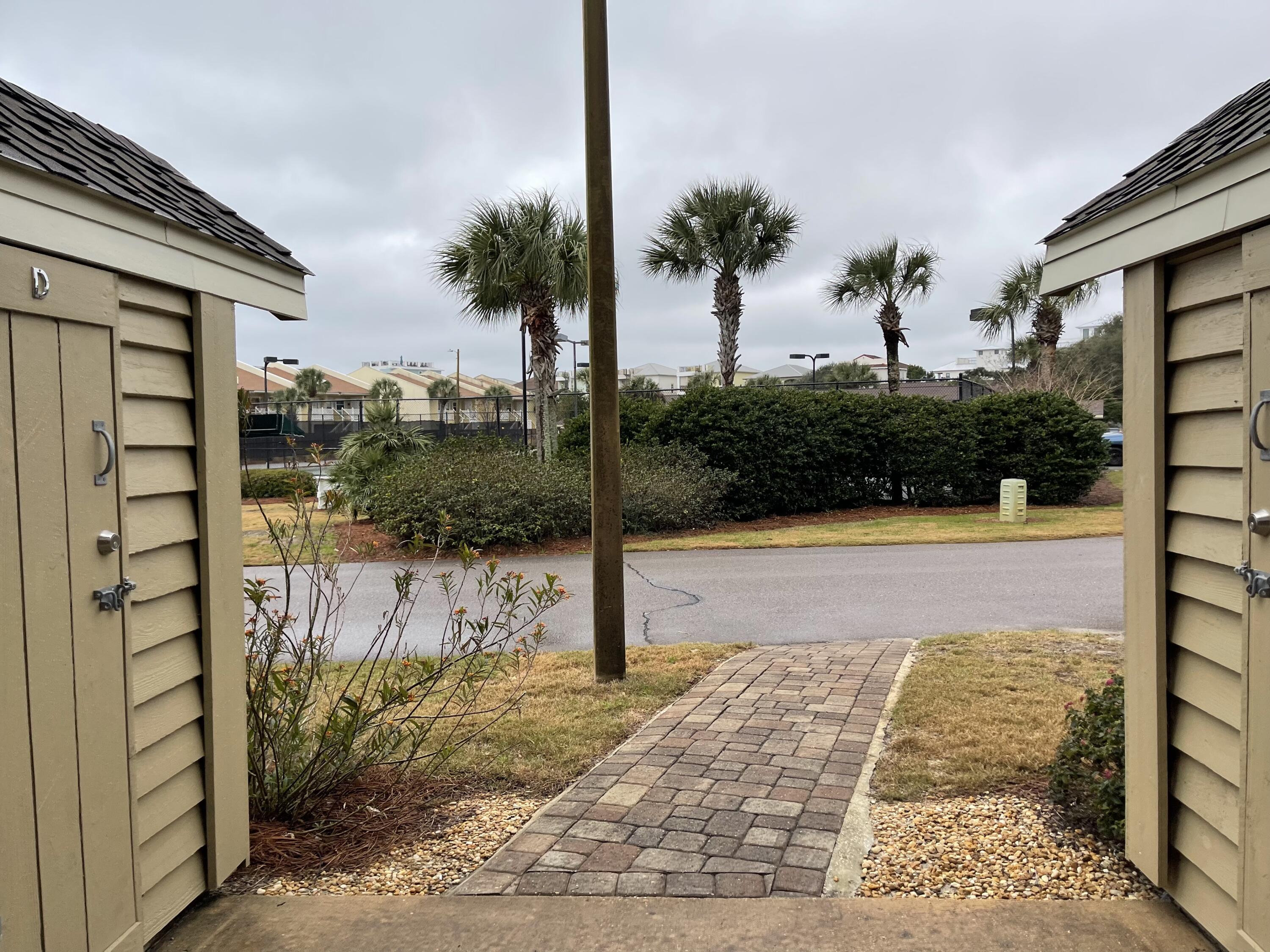 SEASCAPE CONDO GARDEN VILLA - Residential