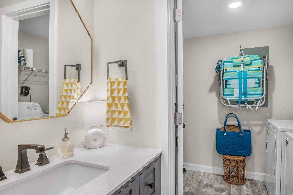 SUNNYSIDE BEACH & TENNIS CONDO - Residential