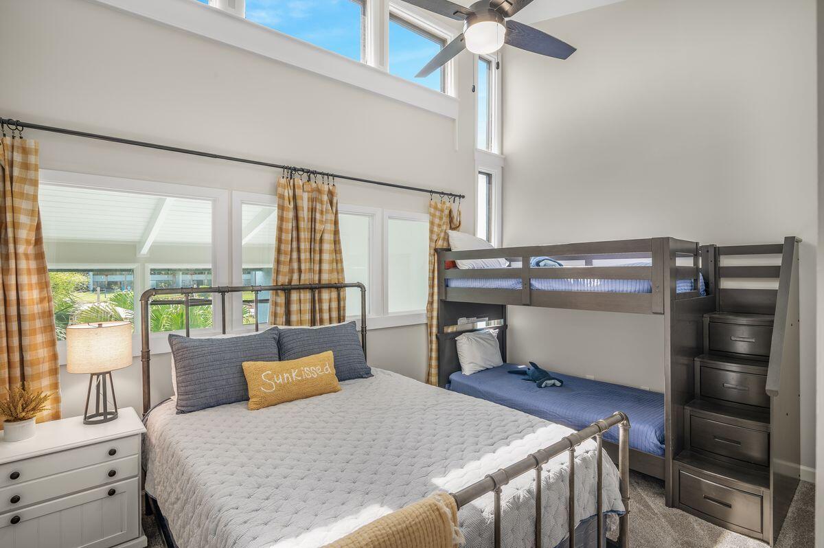 SUNNYSIDE BEACH & TENNIS CONDO - Residential