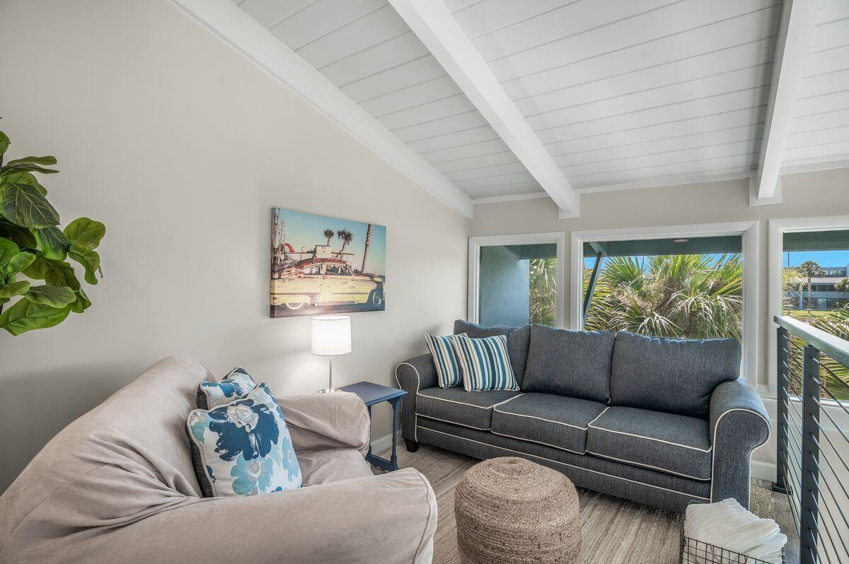 SUNNYSIDE BEACH & TENNIS CONDO - Residential