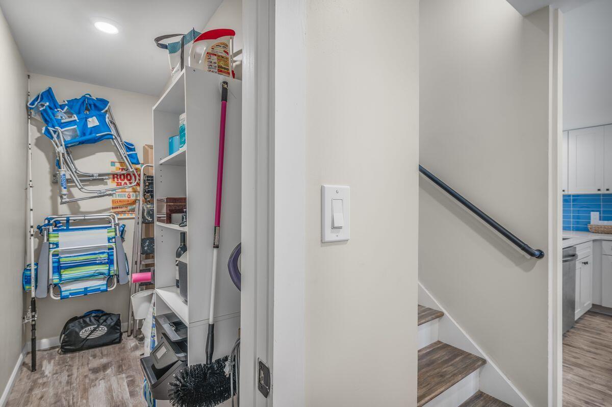 SUNNYSIDE BEACH & TENNIS CONDO - Residential