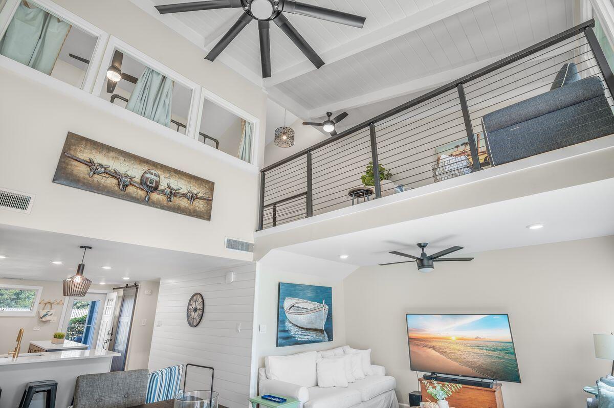 SUNNYSIDE BEACH & TENNIS CONDO - Residential