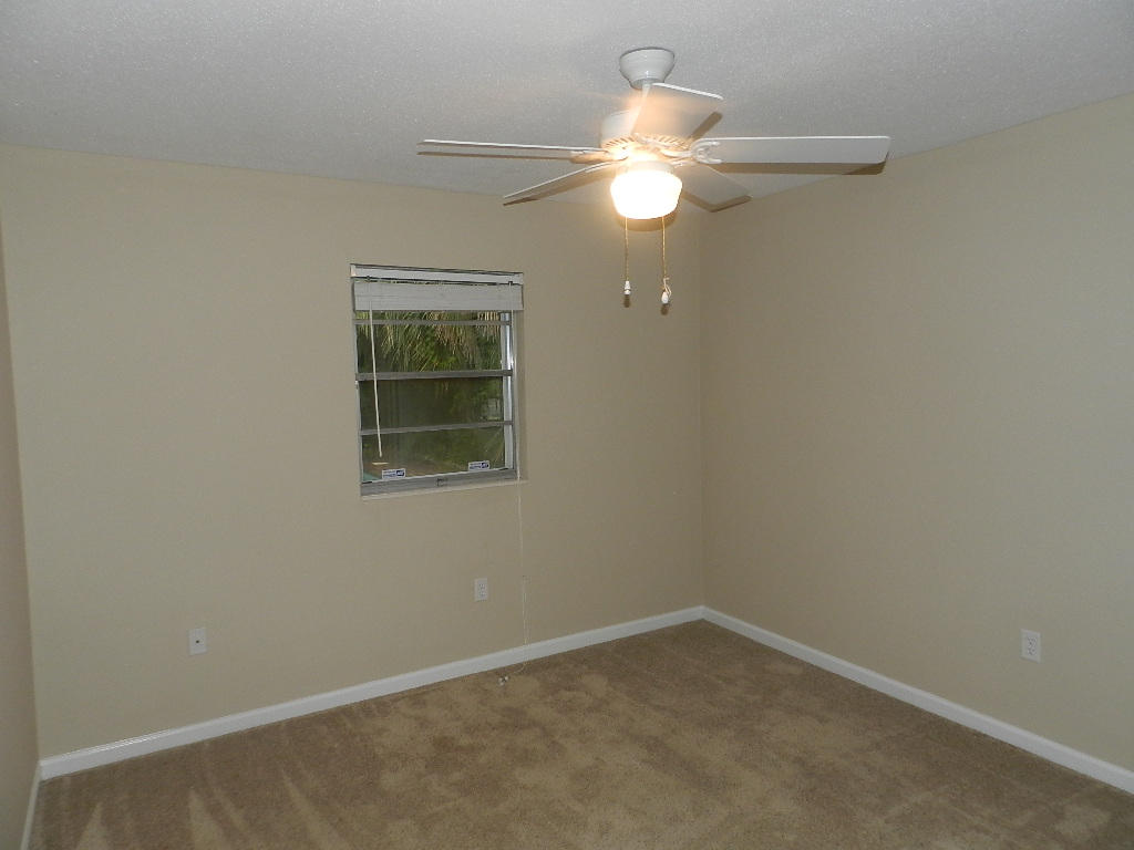 COUNTRY CLUB ESTATES 1ST ADDN - Residential