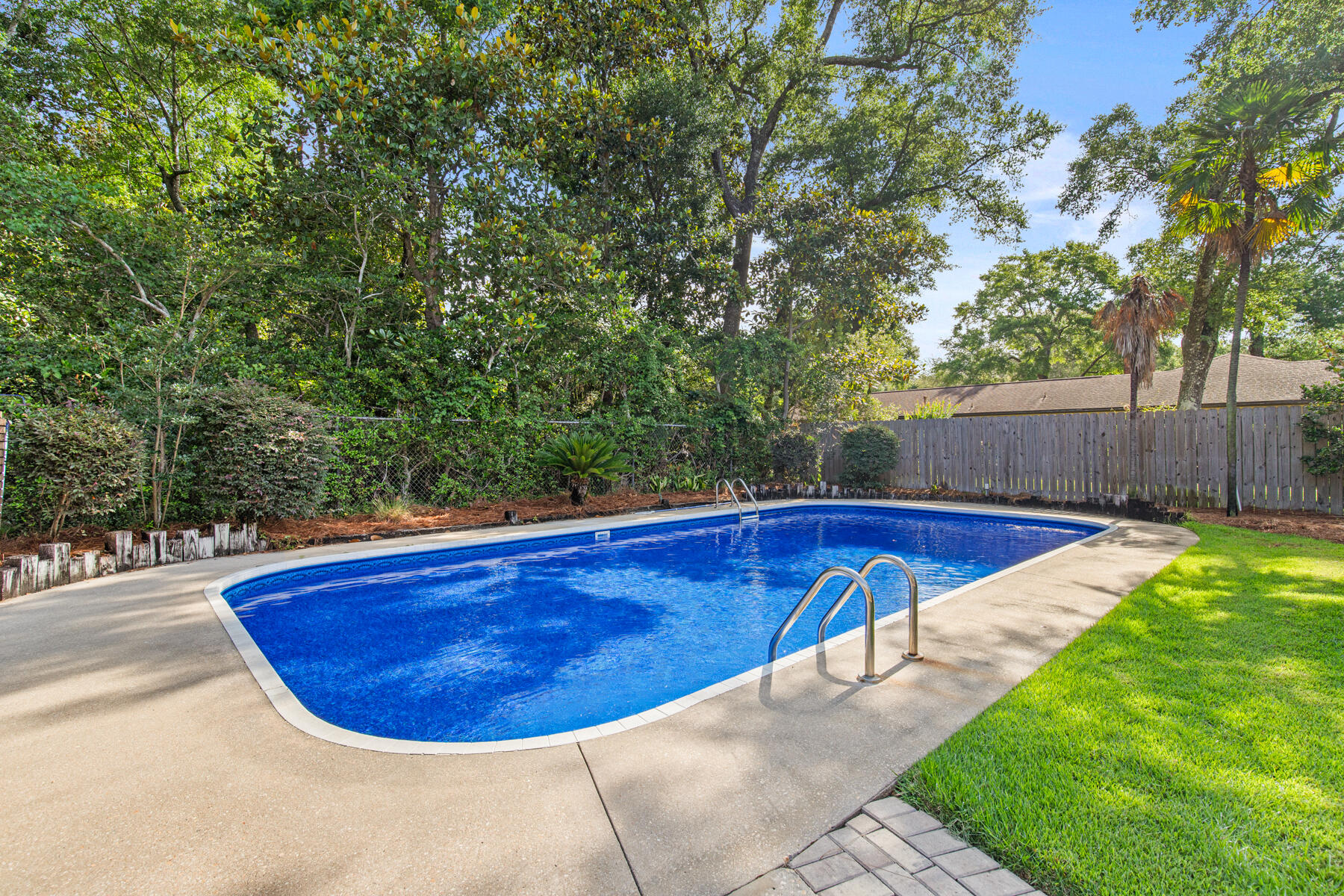 KENWOOD S/D 5TH ADDN - Residential