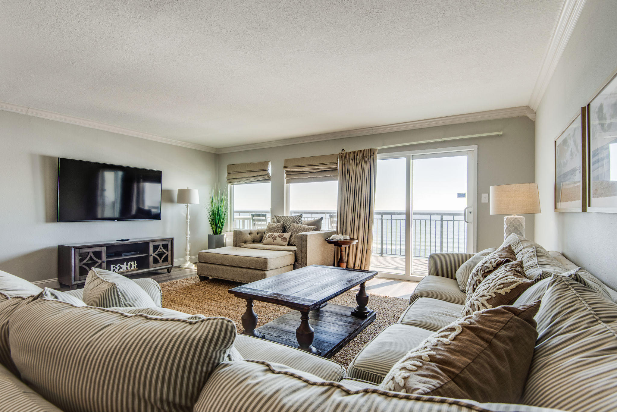 ISLAND ECHO CONDO - Residential