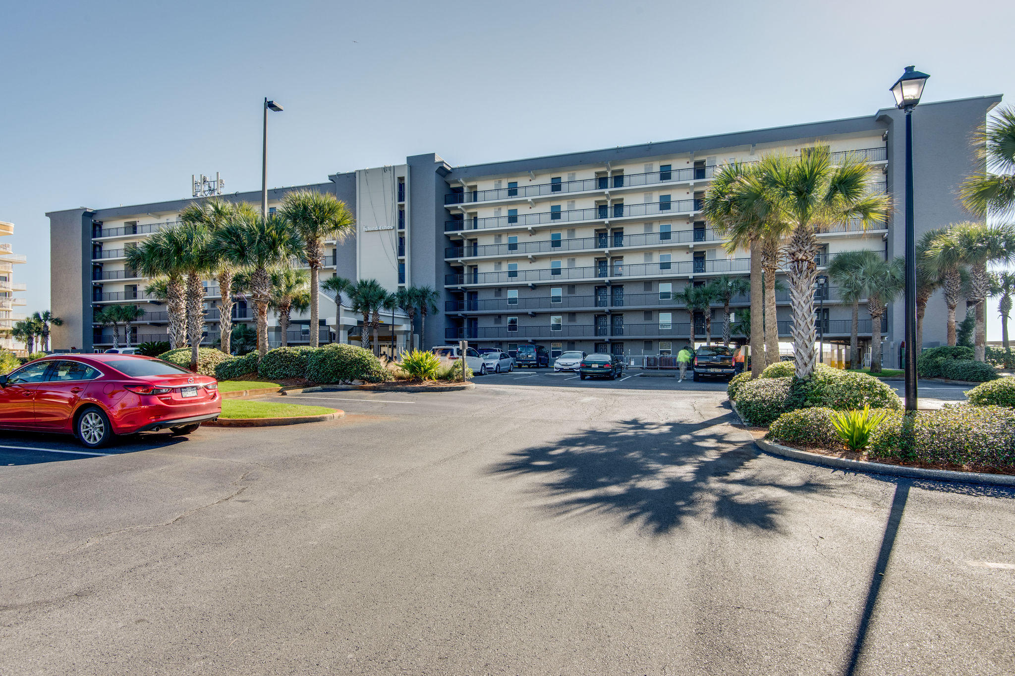 ISLAND ECHO CONDO - Residential
