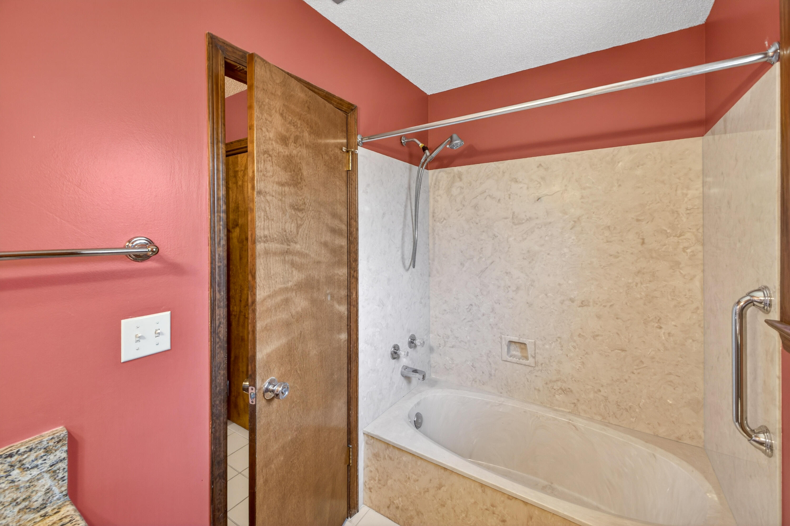 ST ANDREWS WEST BLUEWATER BAY 2 - Residential Lease