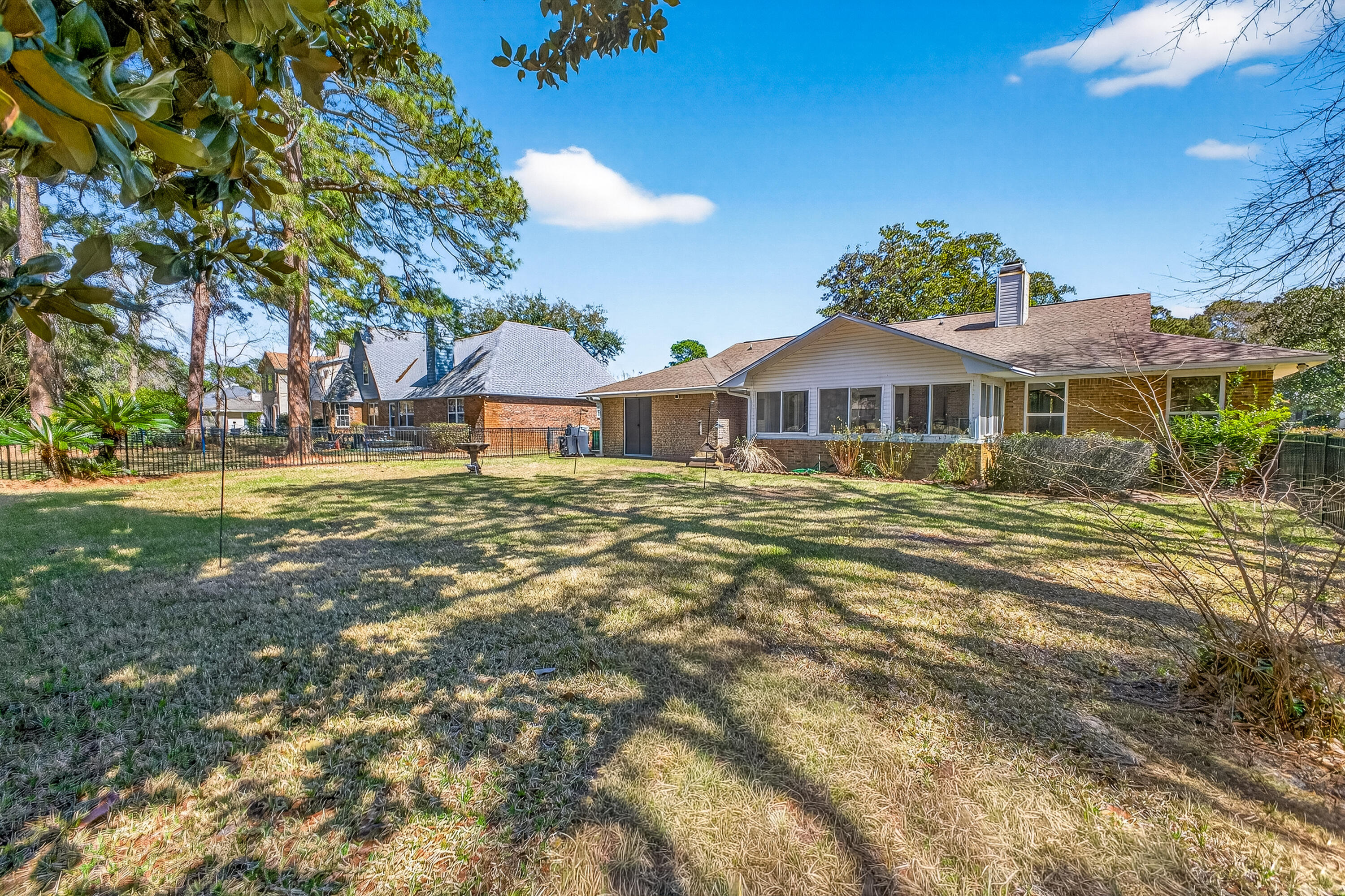 ST ANDREWS WEST BLUEWATER BAY 2 - Residential Lease