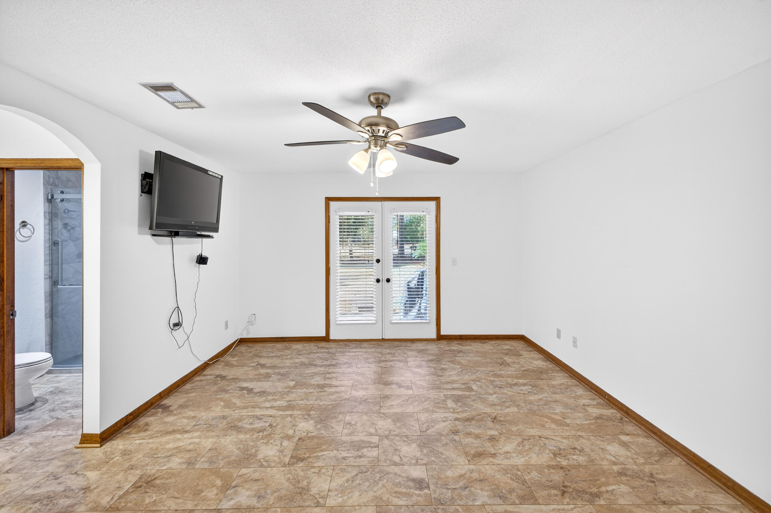 ST ANDREWS WEST BLUEWATER BAY 2 - Residential Lease