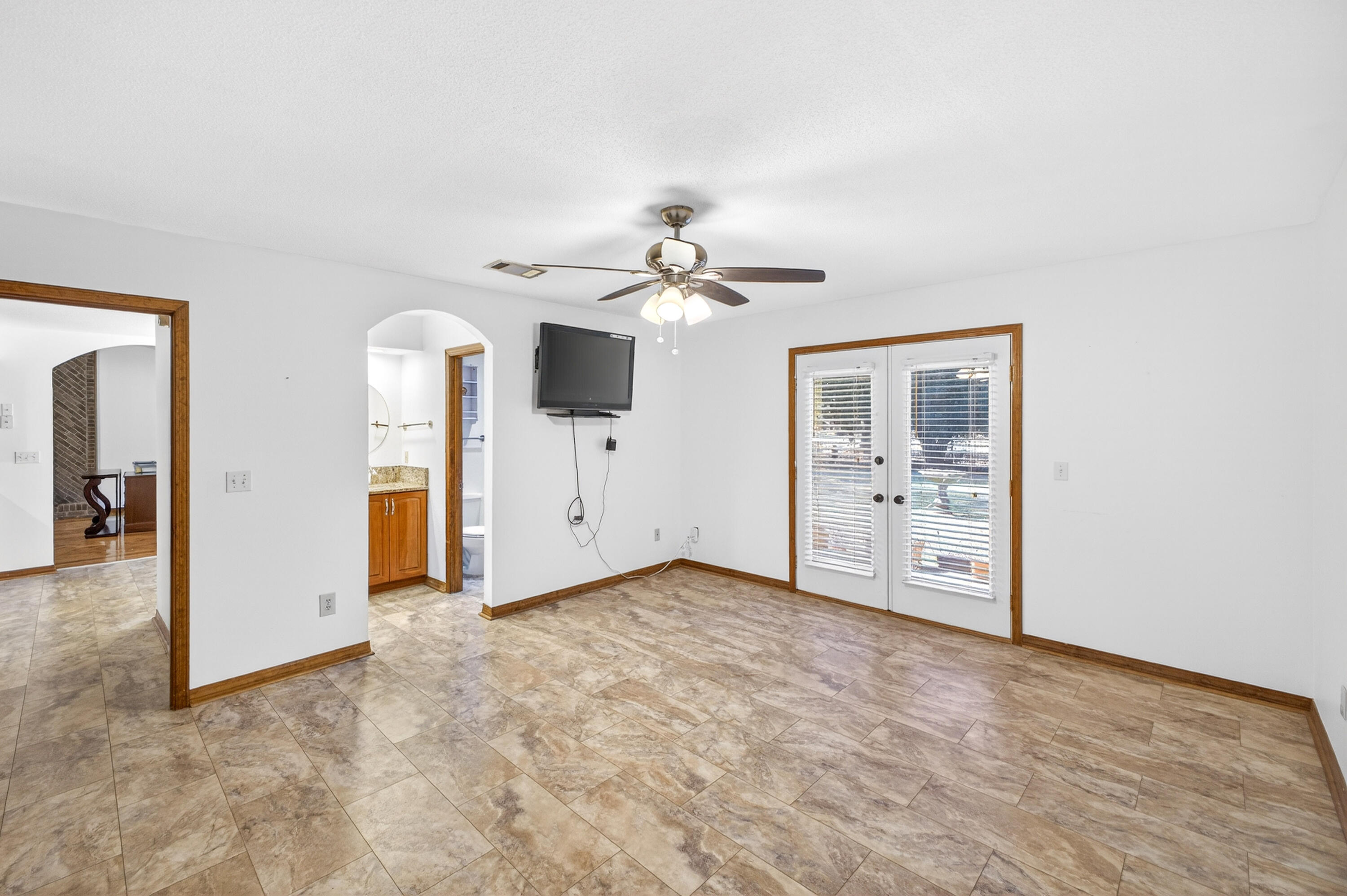 ST ANDREWS WEST BLUEWATER BAY 2 - Residential Lease