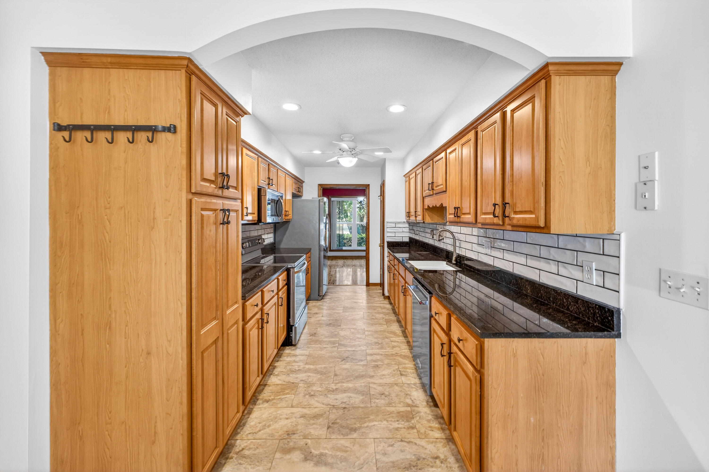 ST ANDREWS WEST BLUEWATER BAY 2 - Residential Lease