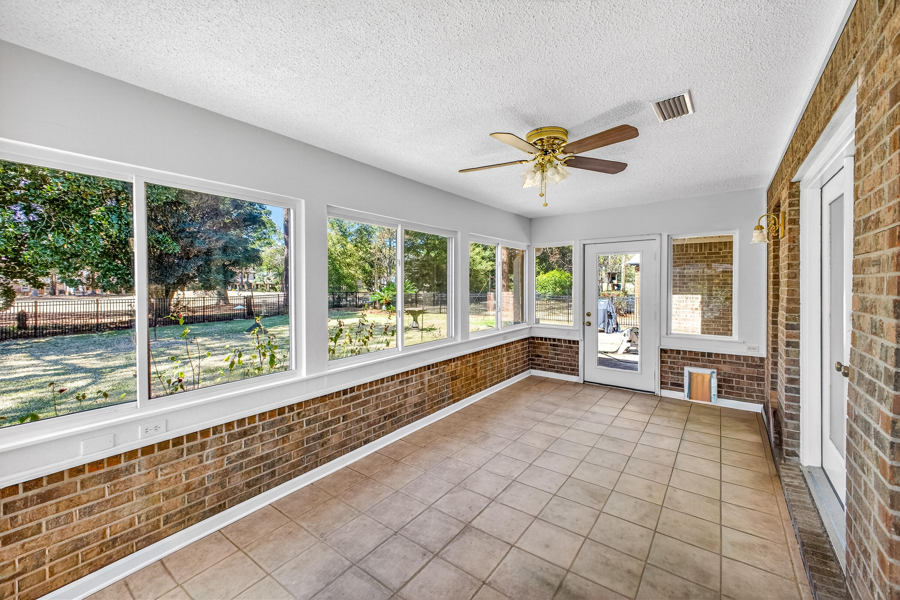 ST ANDREWS WEST BLUEWATER BAY 2 - Residential Lease