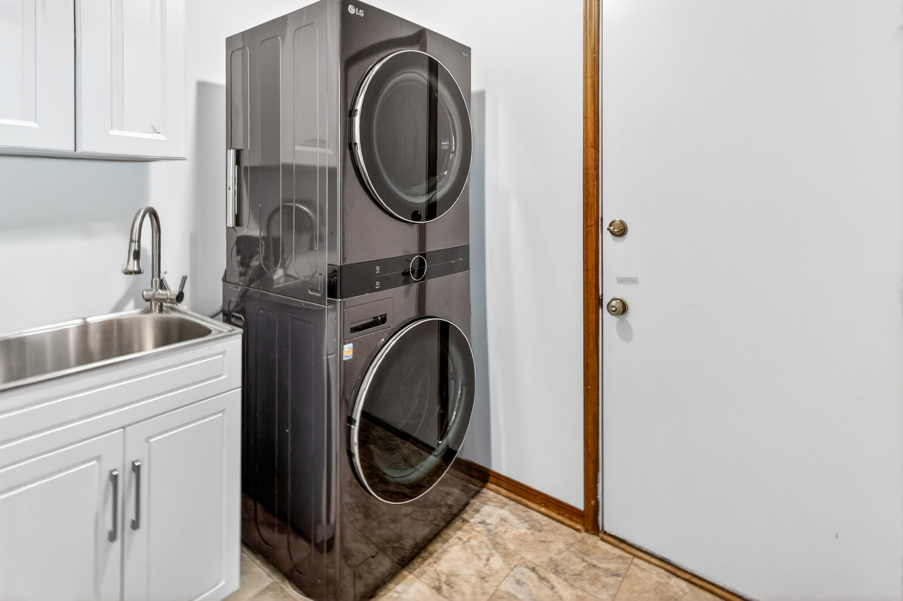 ST ANDREWS WEST BLUEWATER BAY 2 - Residential Lease