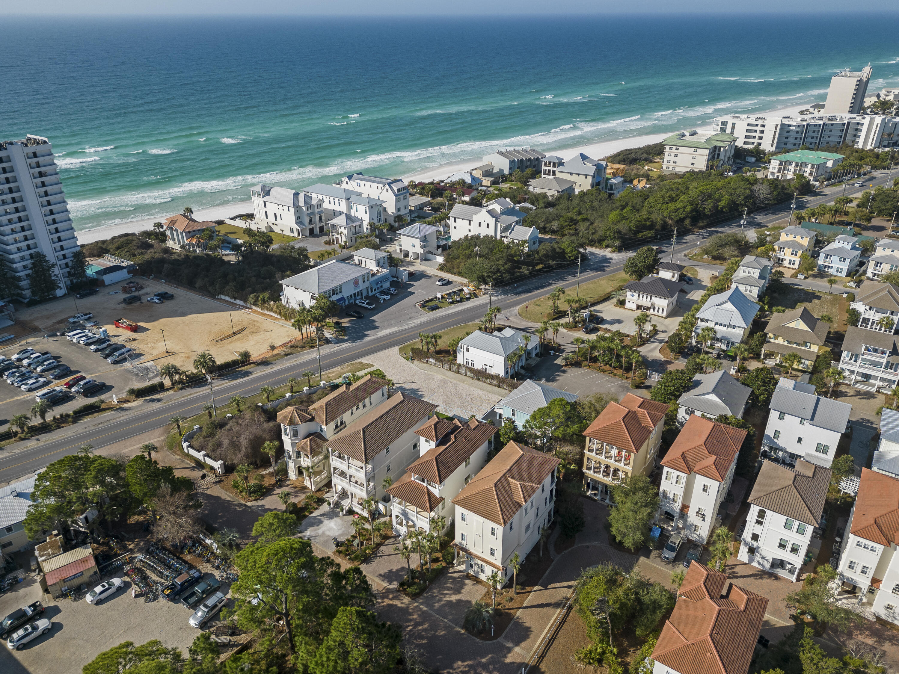 PALMEIRA VILLAS AT SEAGROVE BEACH - Residential