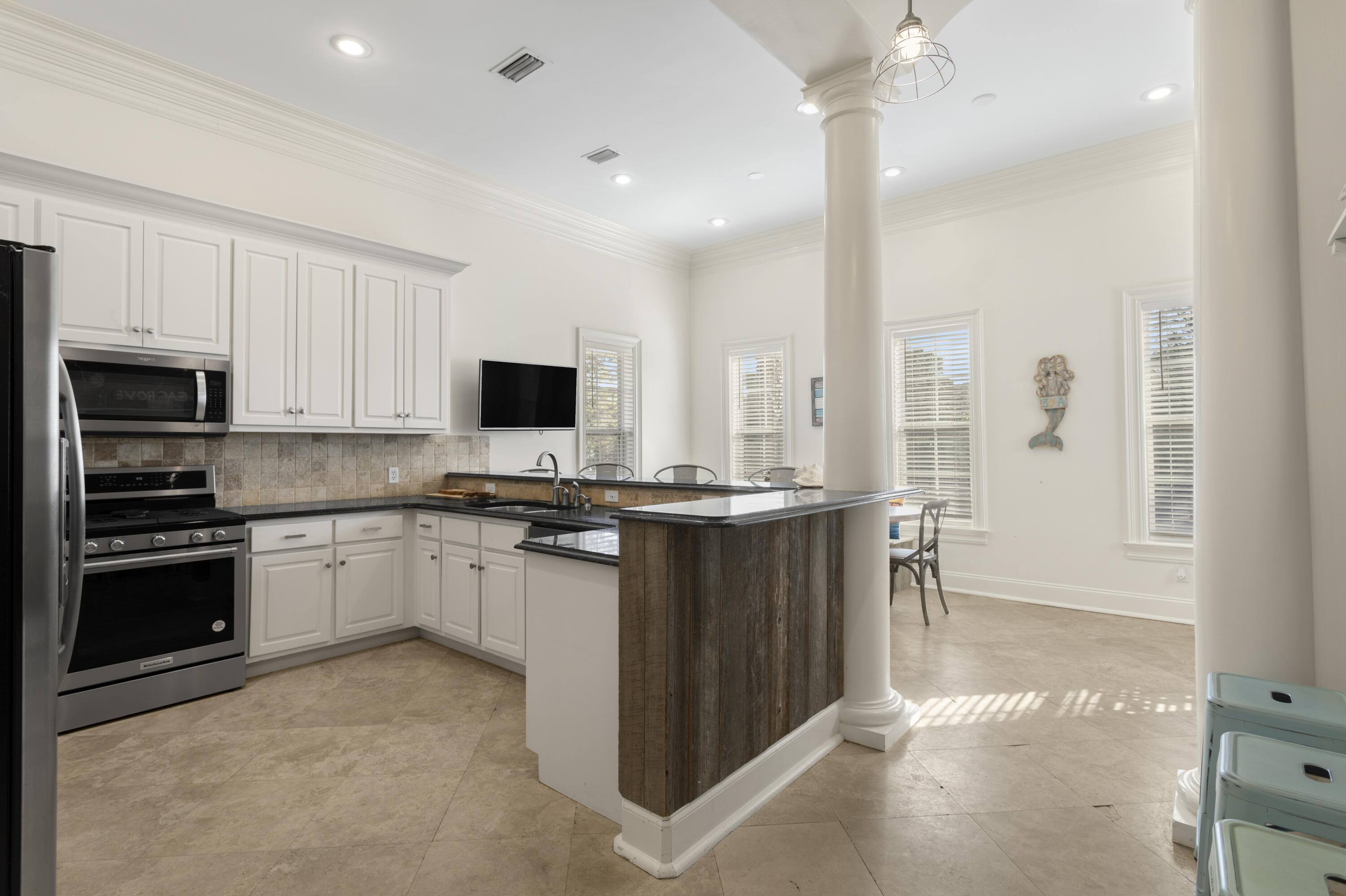 PALMEIRA VILLAS AT SEAGROVE BEACH - Residential