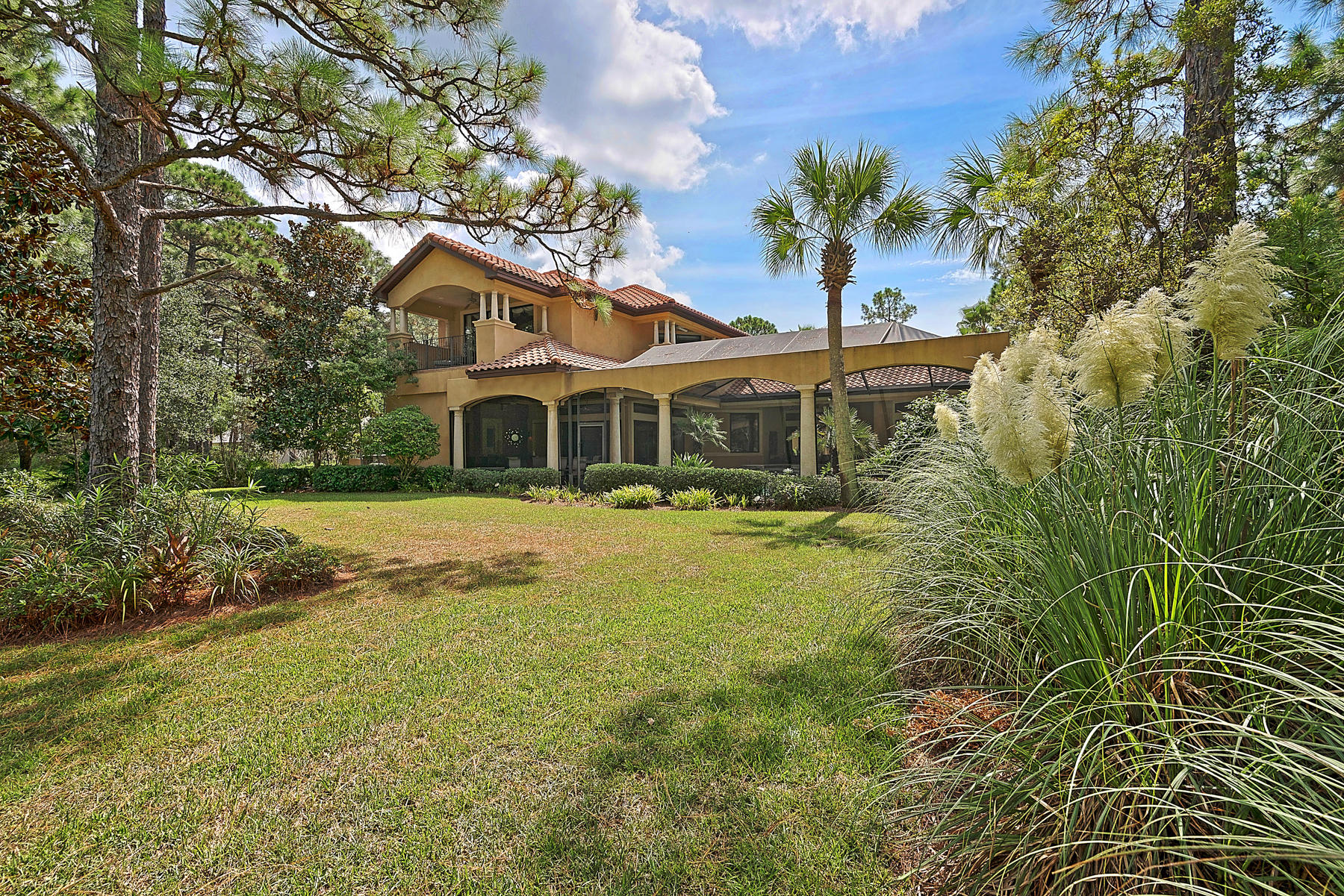 BURNT PINE - Residential