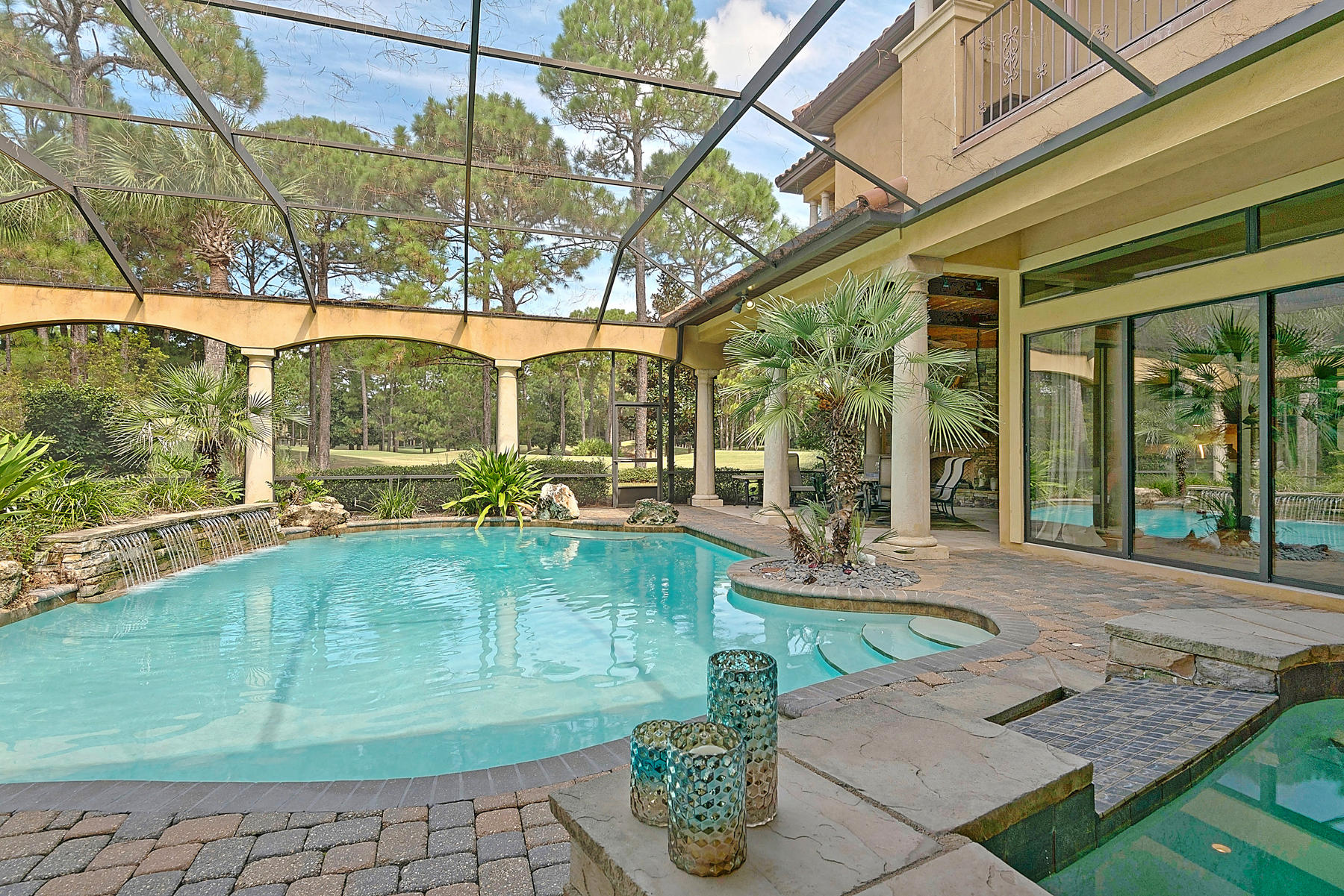 BURNT PINE - Residential