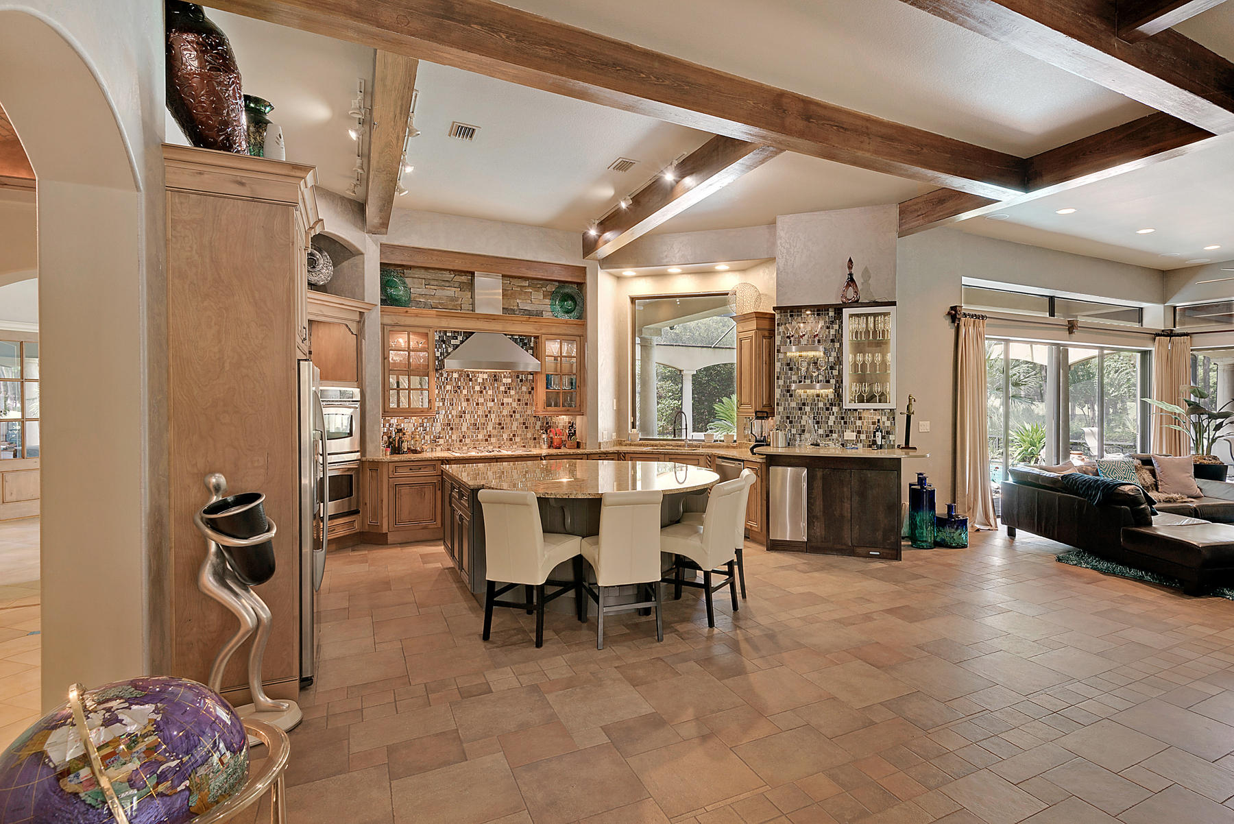 BURNT PINE - Residential