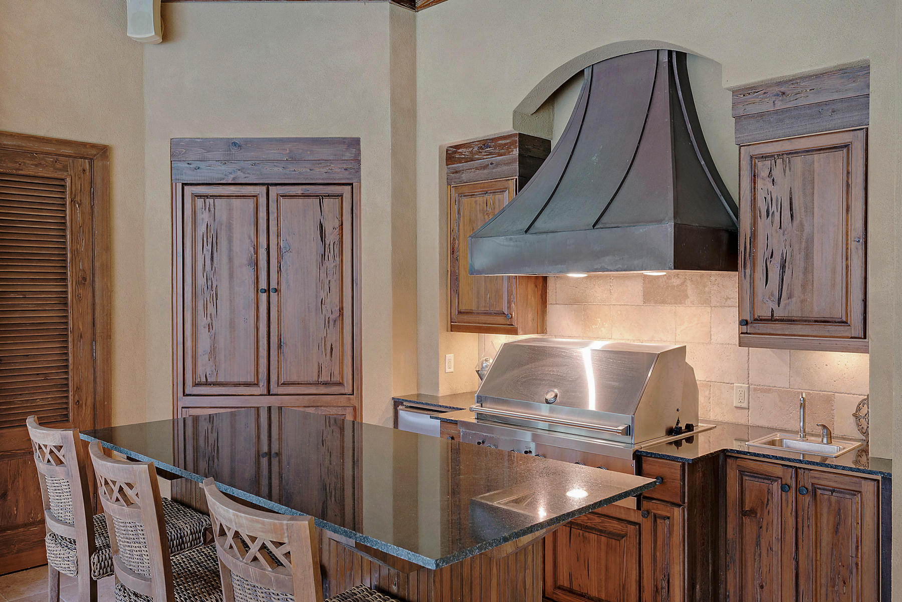 BURNT PINE - Residential