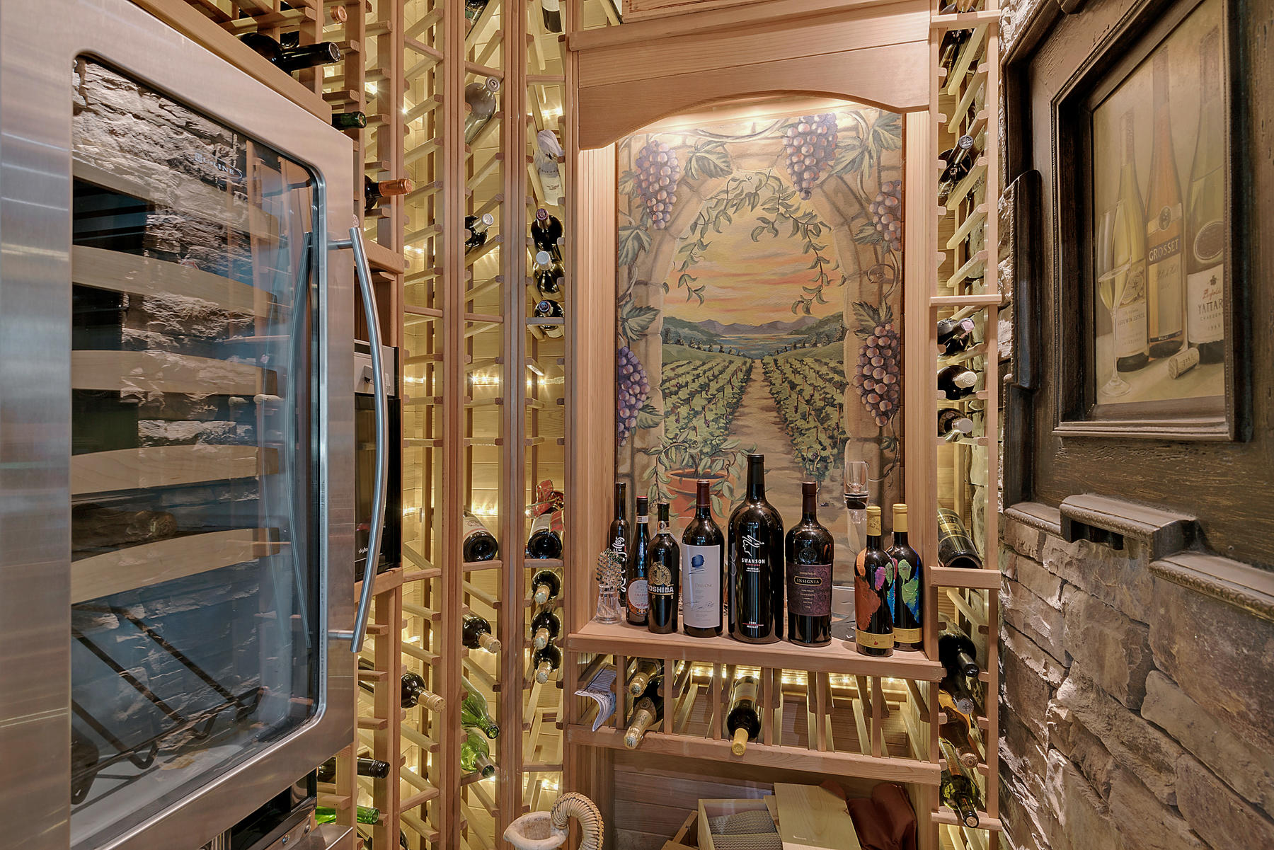 BURNT PINE - Residential