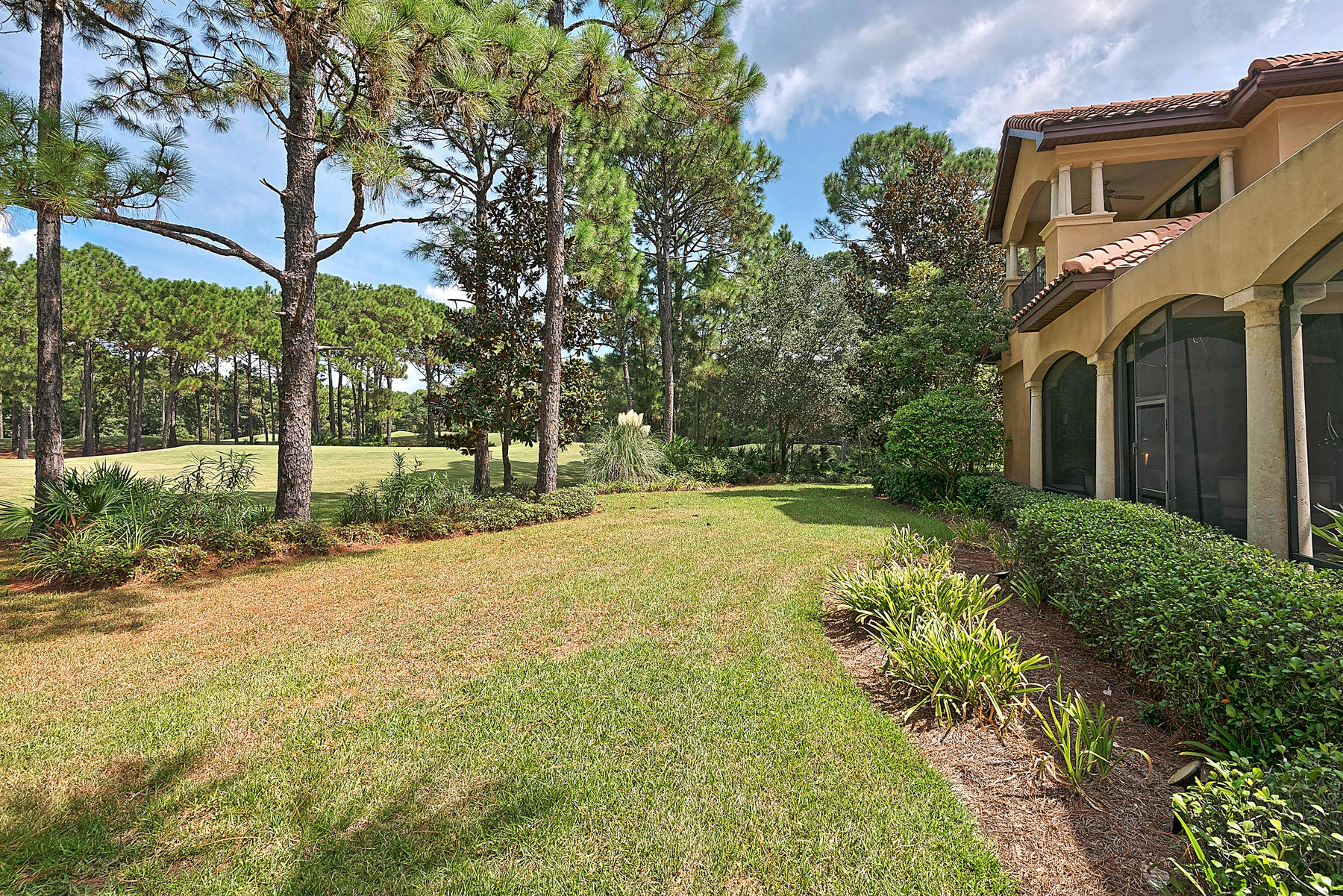 BURNT PINE - Residential