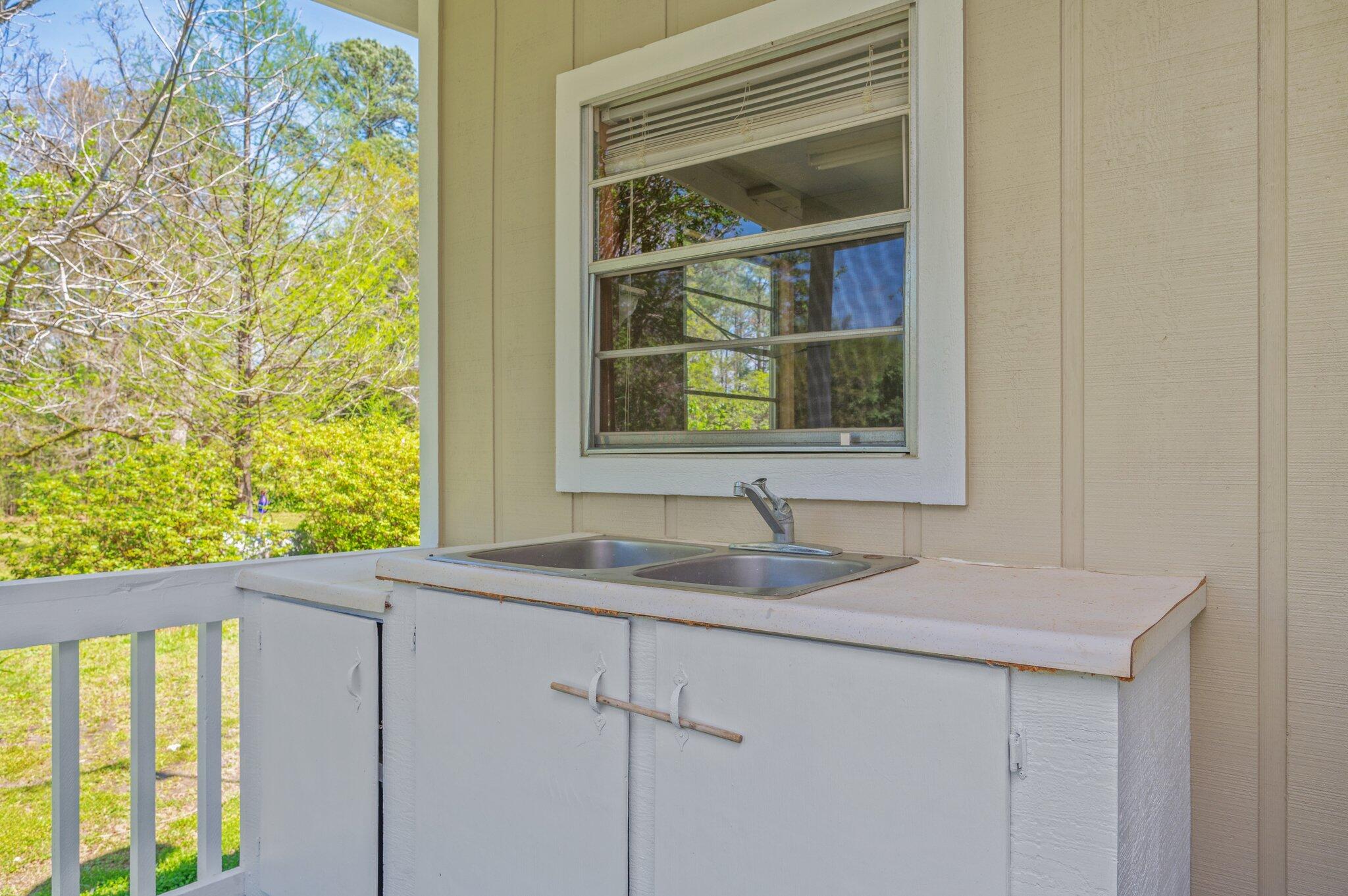 Meets and Bounds - Residential